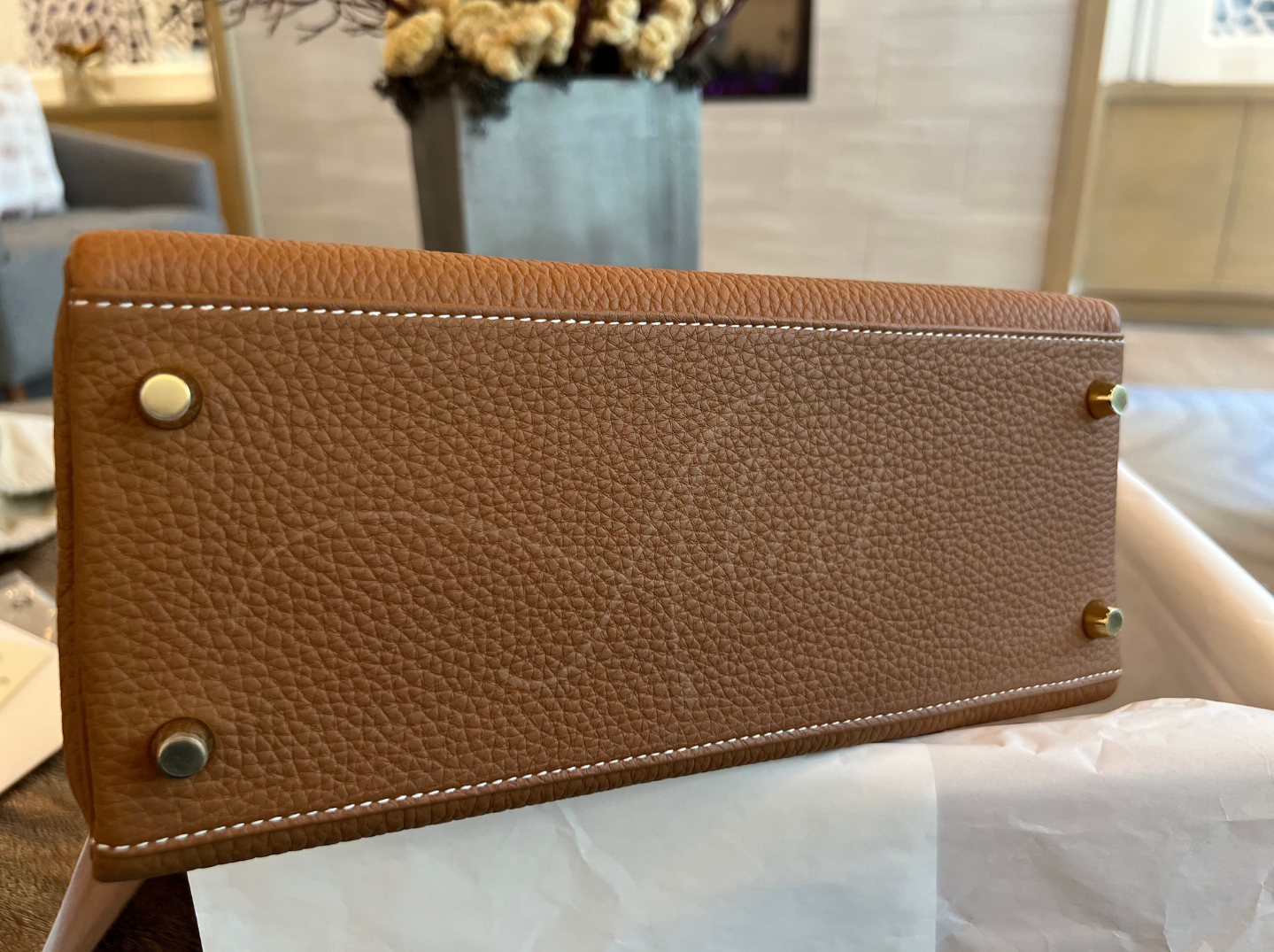 BNIB Hermes Kelly 28 Gold Togo With Gold Hardware Complete W Receipt NEW