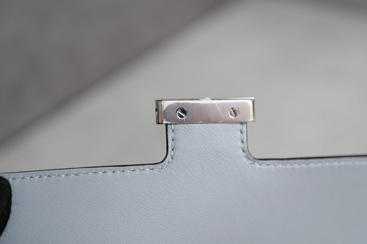 BNIB Hermes Constance To Go Wallet Gris Pantin Epsom Calfskin Palladium Hardware