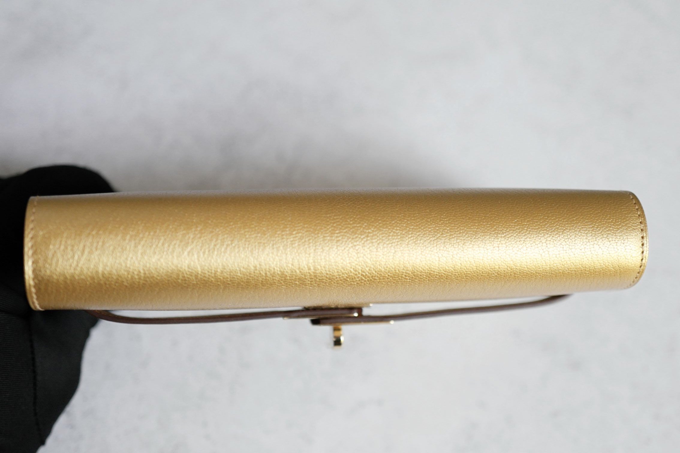 Hermès Kelly Classique To Go Wallet Gold Chamkilight Permabrass Hardware G Stamp