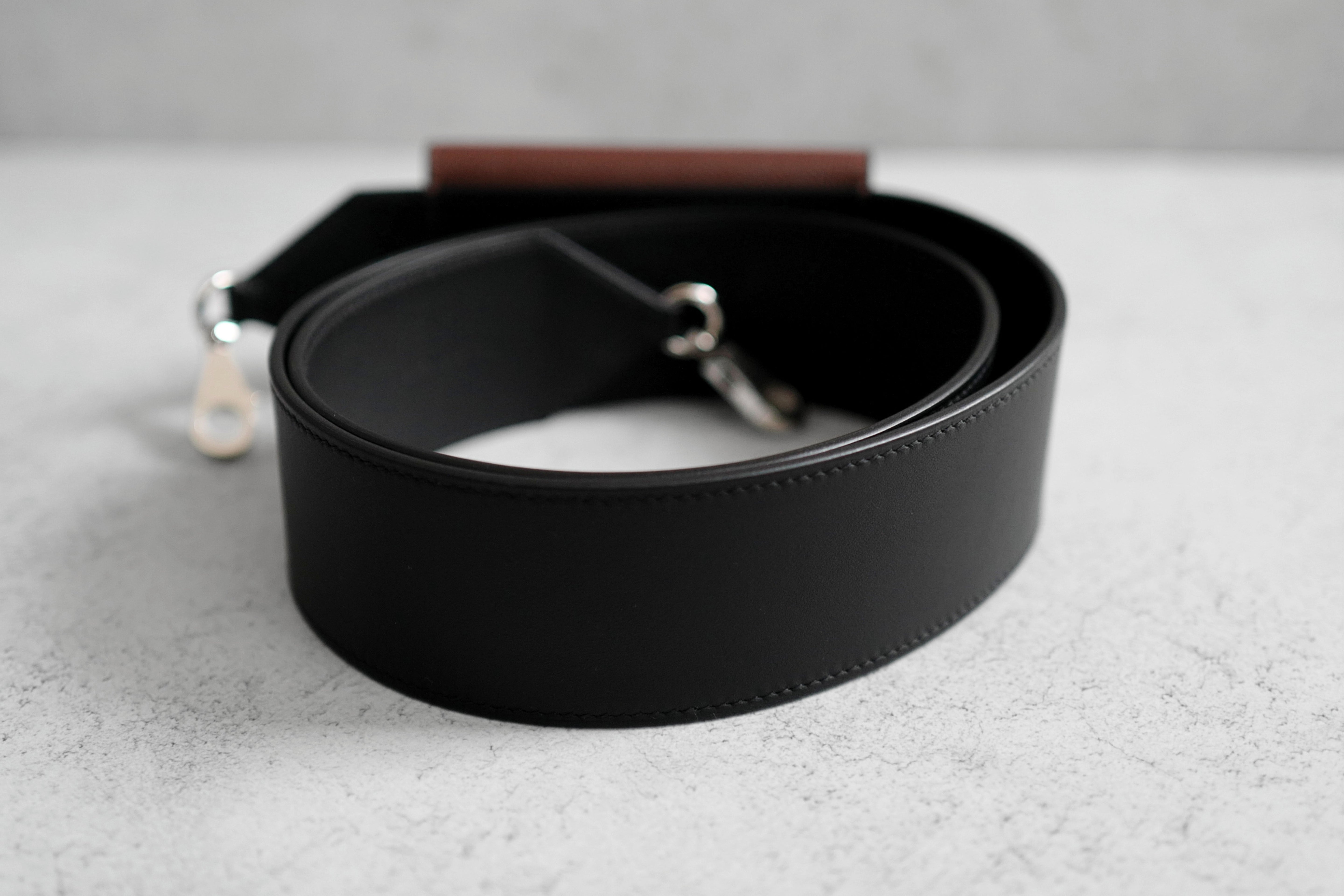 Hermès Kelly Pocket Bag Strap Noir/Terre Swift Epsom Calfskin 105 mm