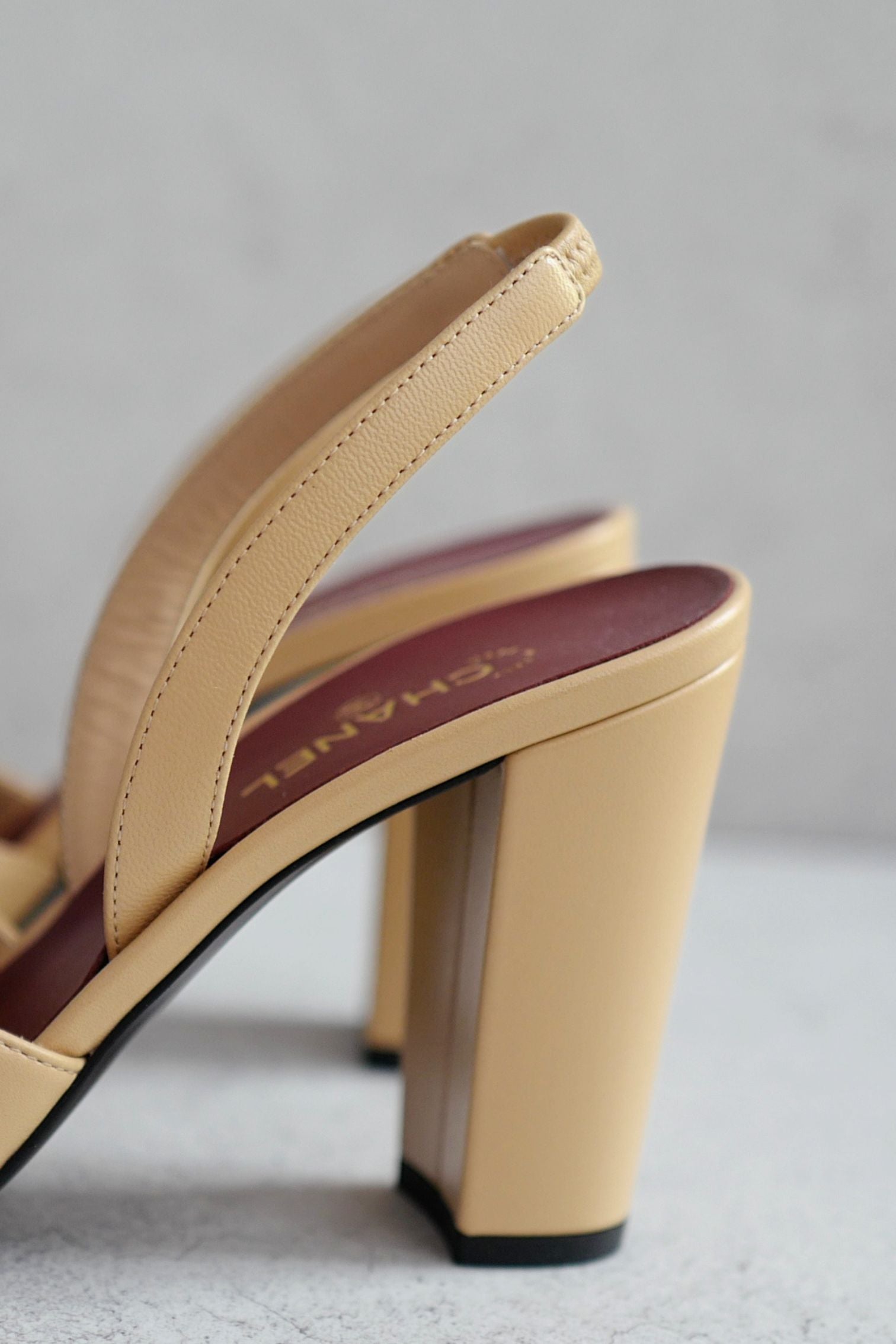 Chanel 26s Slingbacks Matthieu Blazy's Beige Black Lambskin Calfskin Size 38