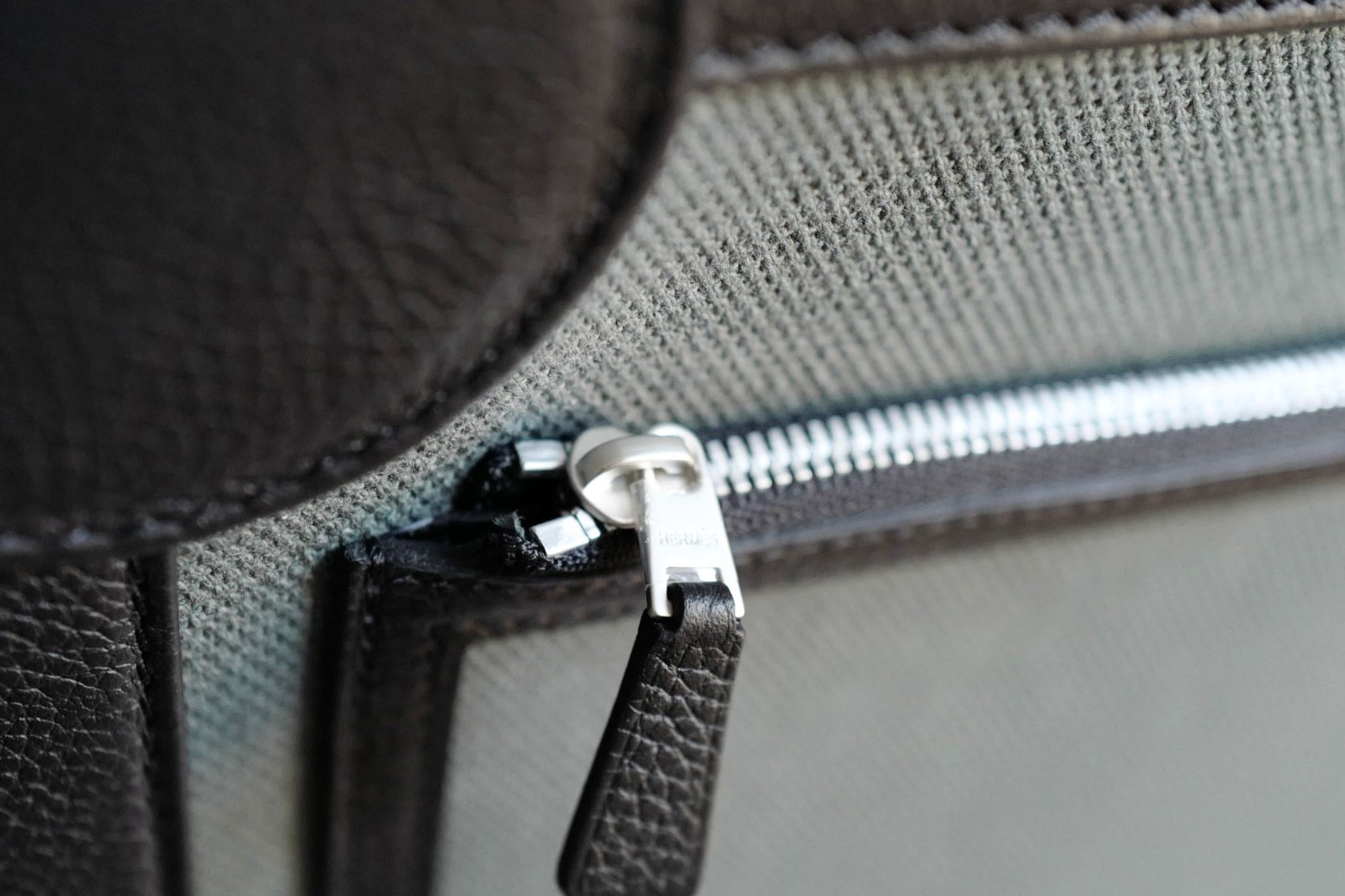 Hermès Valise R.M.S III Cabine Cargo Toile Goéland/Régate Vert Mangrove/Noir