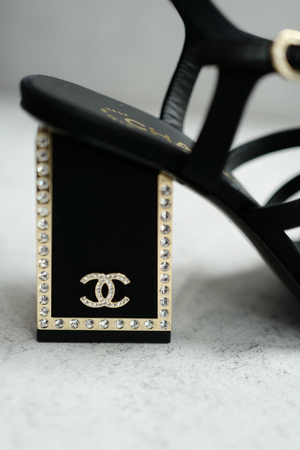 BNIB Chanel 24B Strappy Heels in Black with Crystals Rhinestone Heels size 38