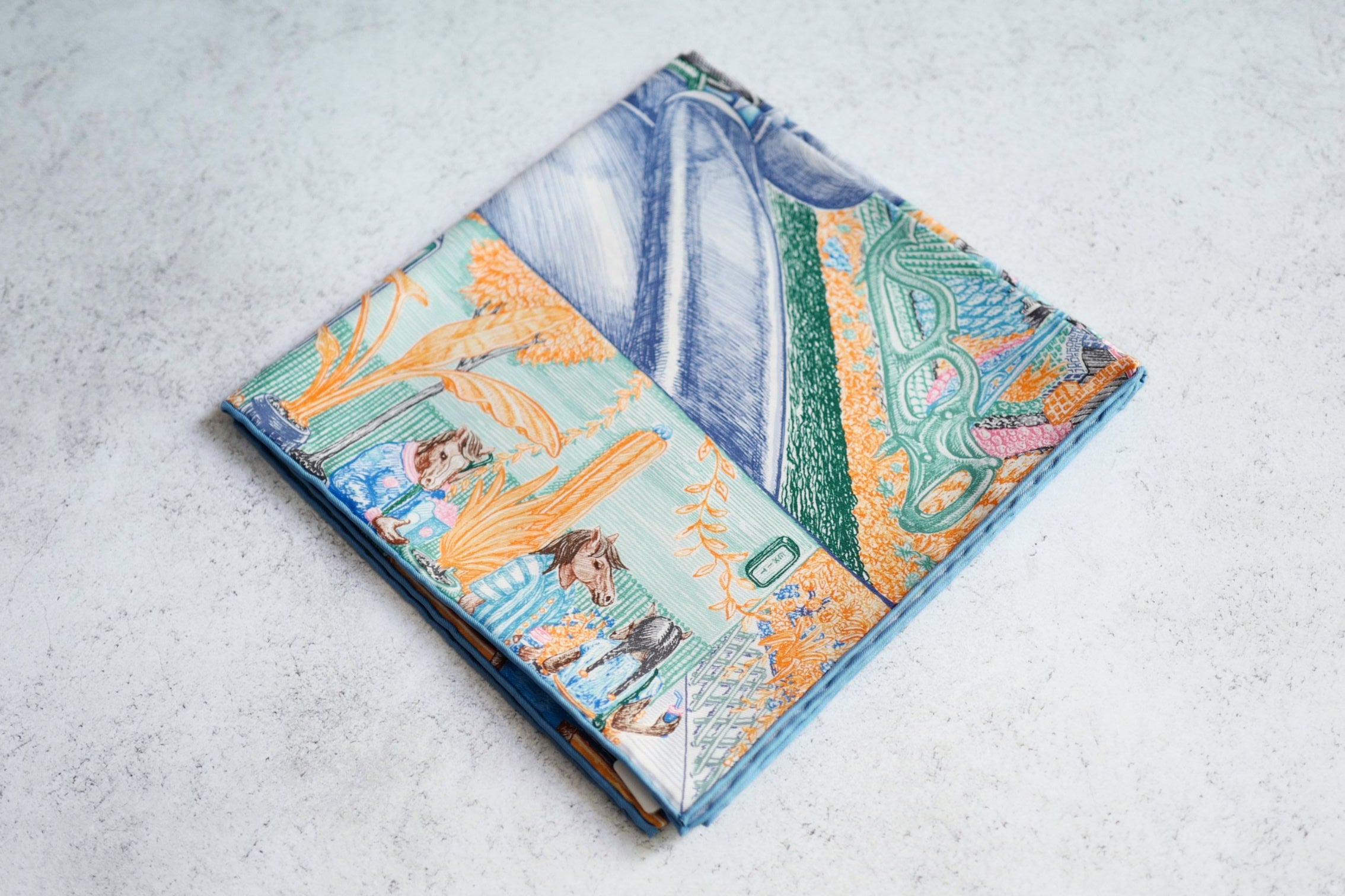 Hermès City of Light Scarf Bleu Jean/Rose/ Vert Véronèse 100% Silk 90