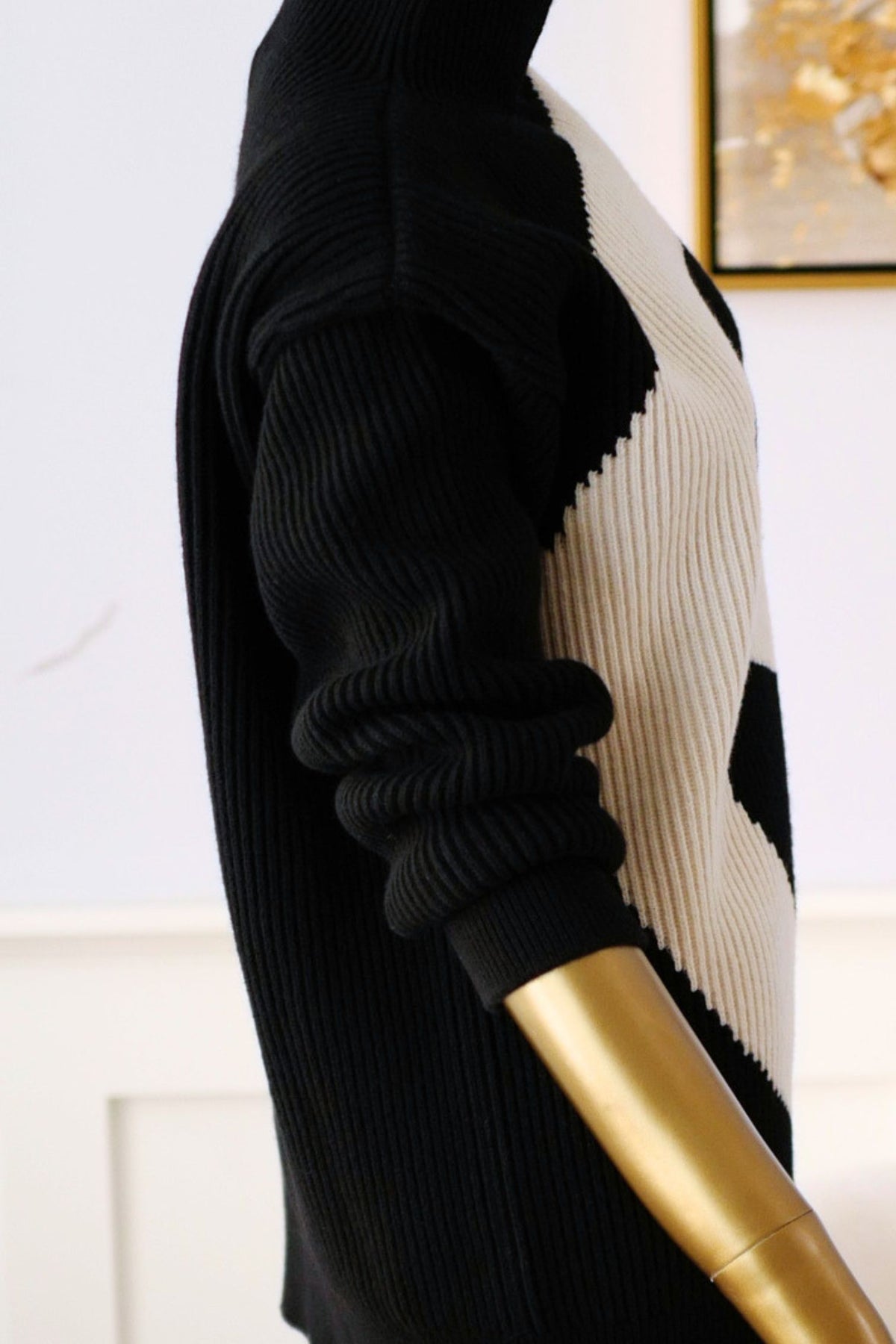 NEW Chanel 26N Coco Neige Sweater Pullover Black Ecru Wool Cashmere Size 34