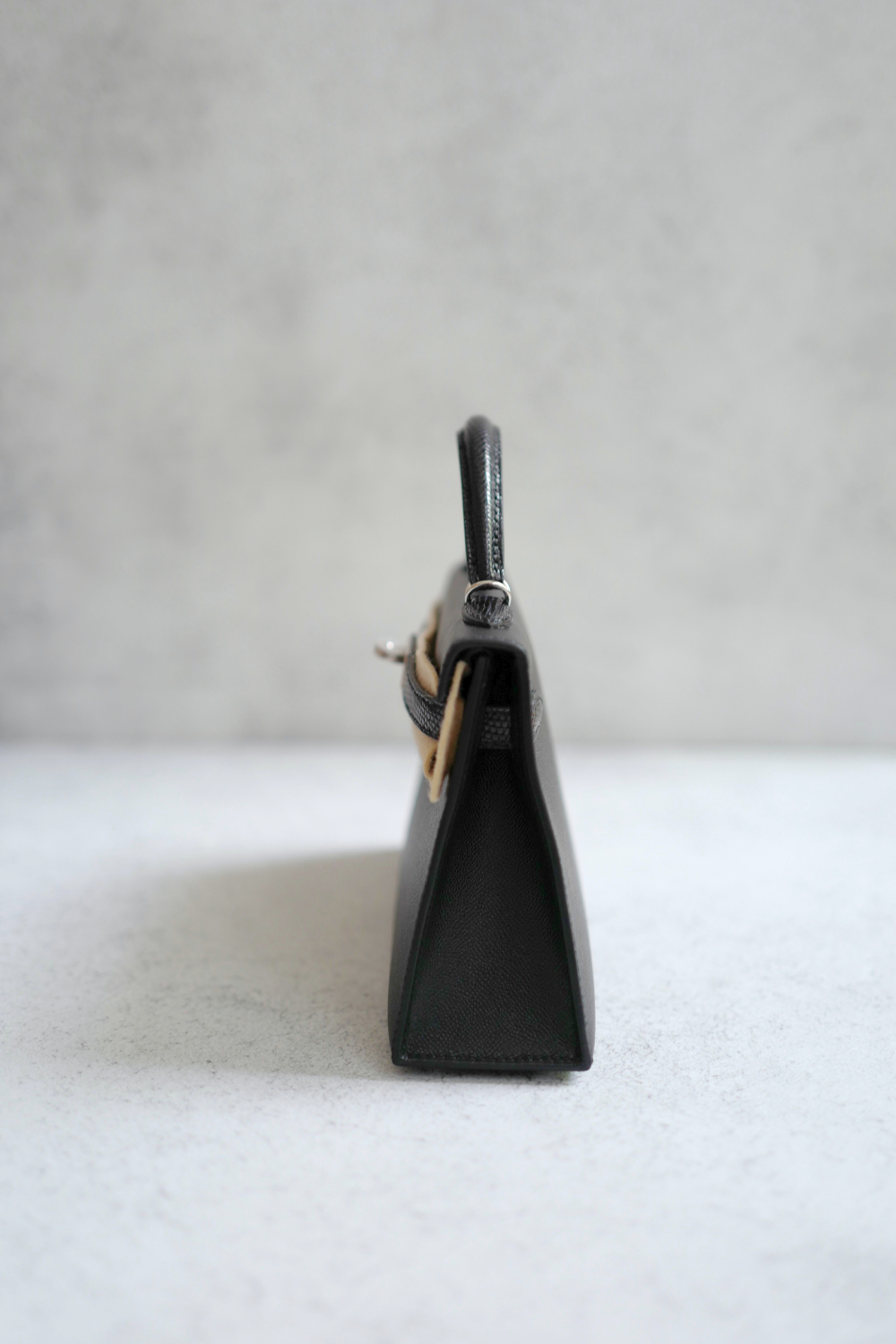 BNIB Hermes Mini Kelly Touch Veau Madame Lizard Black with Palladium HW