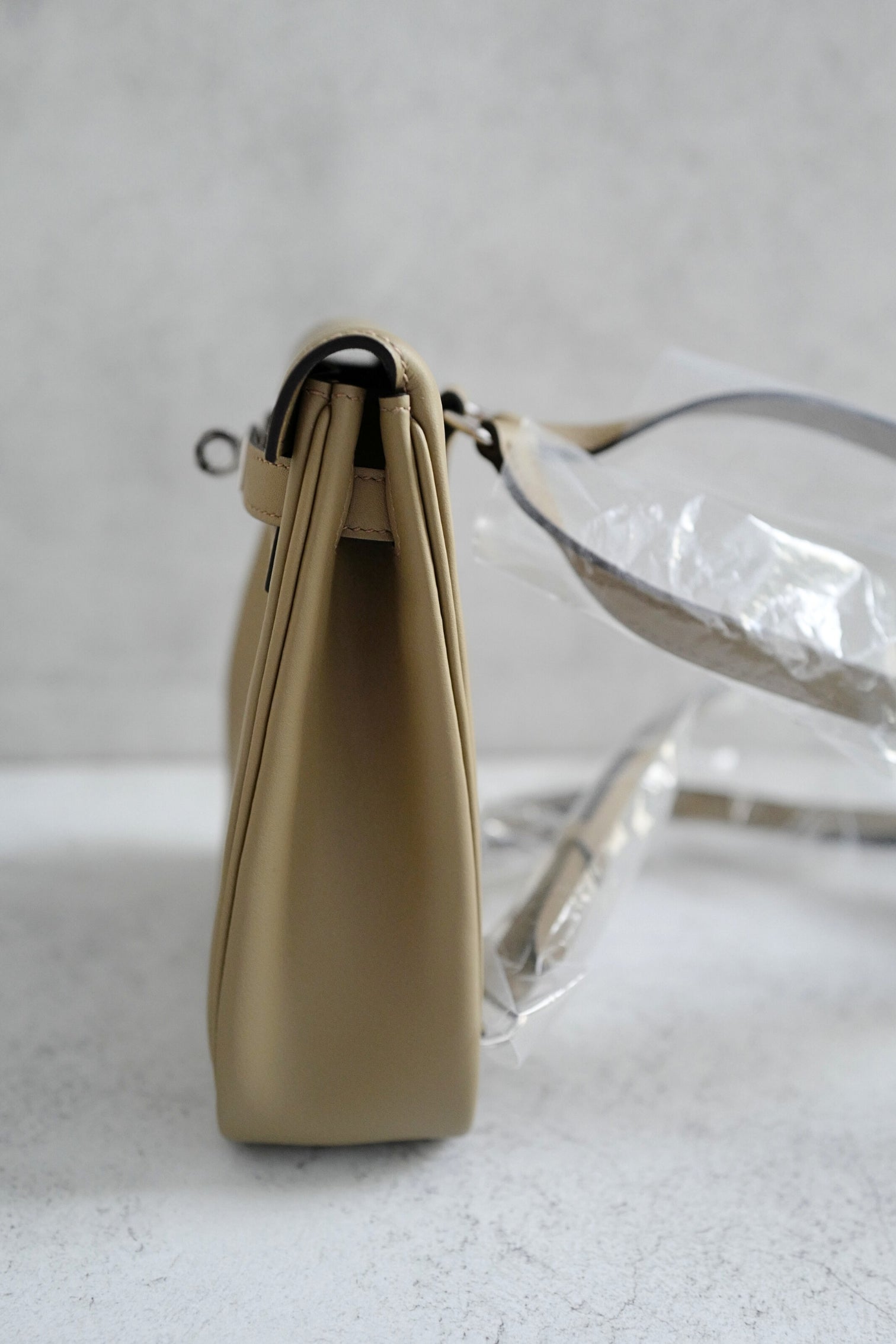 Hermès Kelly Jump Beige Marfa Swift Leather Palladium Hardware W/2024