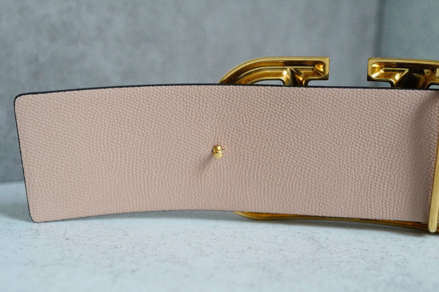 Valentino Vlogo Hammered Buckle Reversible Wide Signature Belt Burgundy/Blush