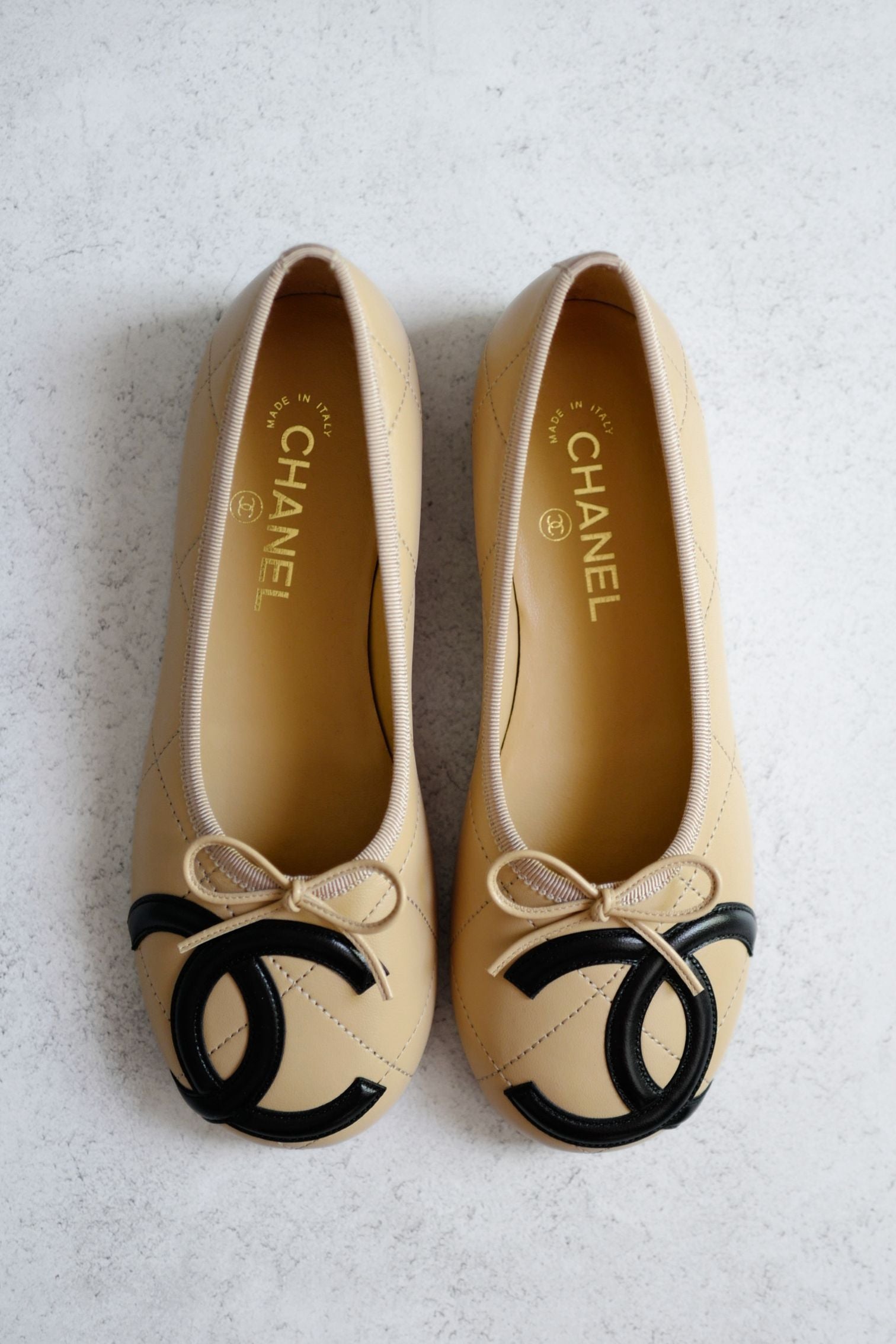 Chanel 26M Coco Beach Ballet Flats Beige Lambskin Size 37.5
