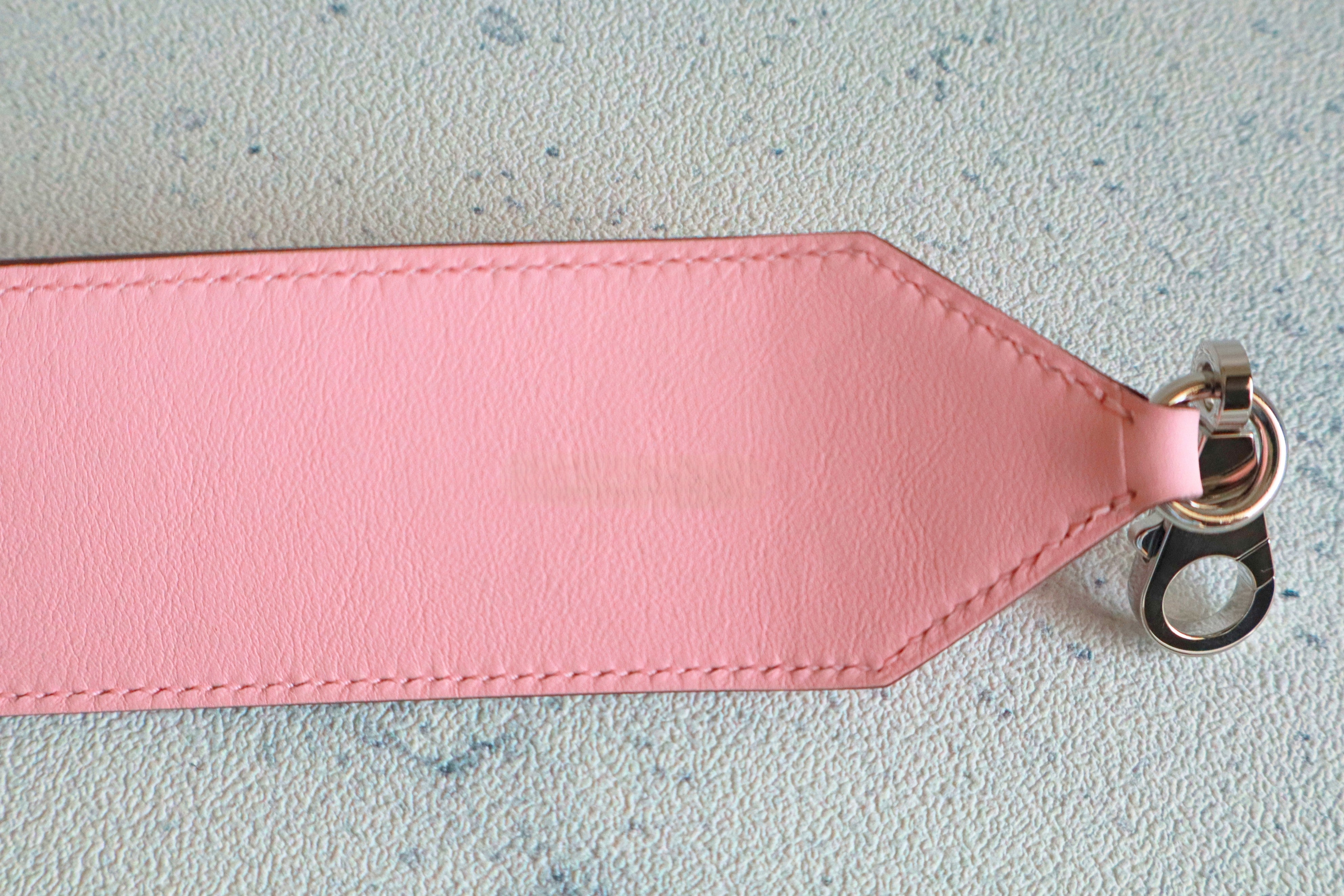 NEW Hermes Kelly Pocket Bag Strap Rose Sakura/Craie Swift Epsom Calfskin 85 cm