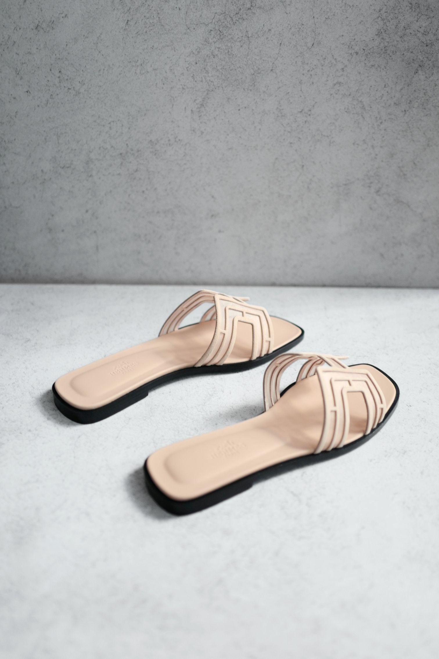 BNIB Hermes Oran Sandal Chevre Velours Resille Arcai Beige Nude Size 38