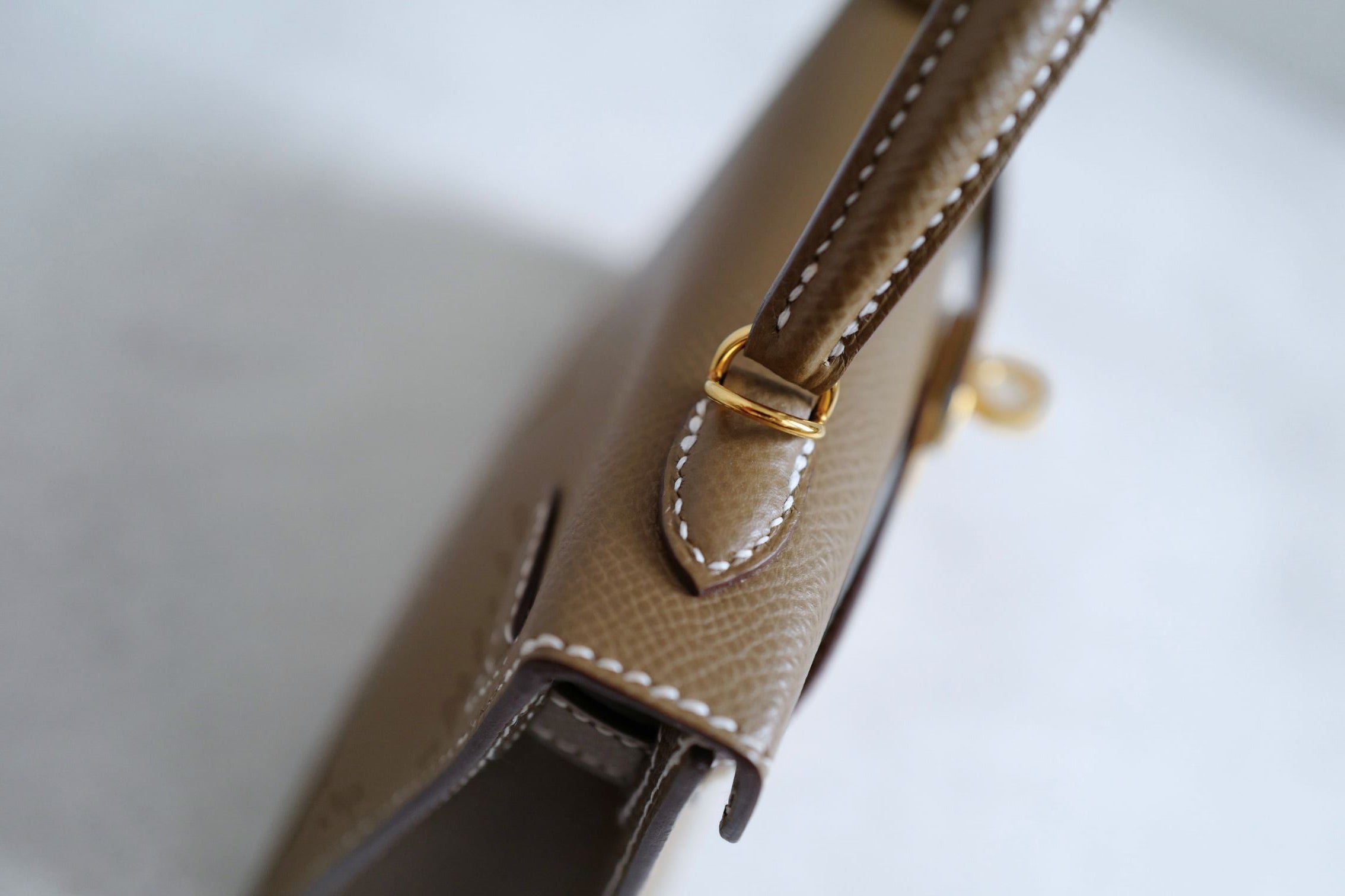 Hermès Mini Kelly Etoupe Epsom Leather Gold Hardware 2023 B Stamp