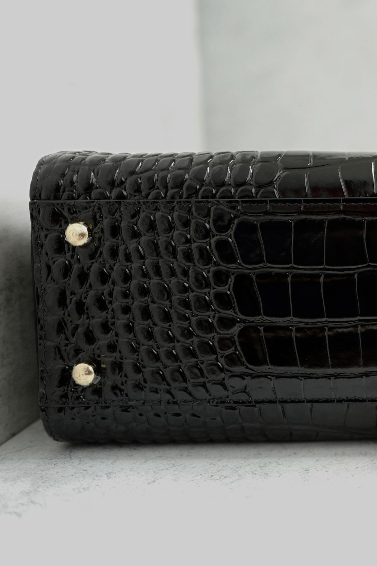 NEW Chanel 26K Matthieu Blazy's Small Tote Black Crocodile Embossed Calfskin GHW