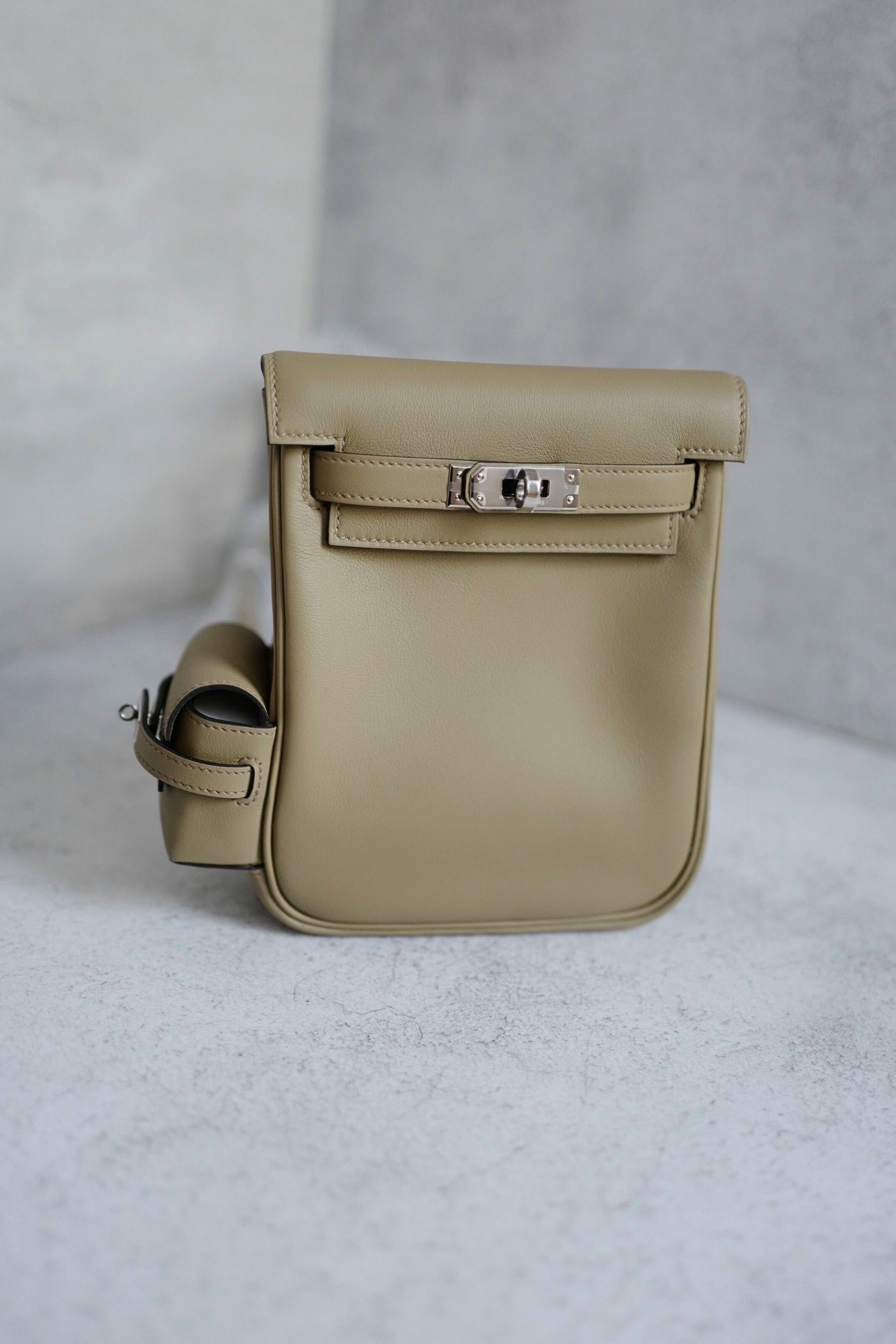 Hermès Kelly Jump Beige Marfa Swift Leather Palladium Hardware W/2024