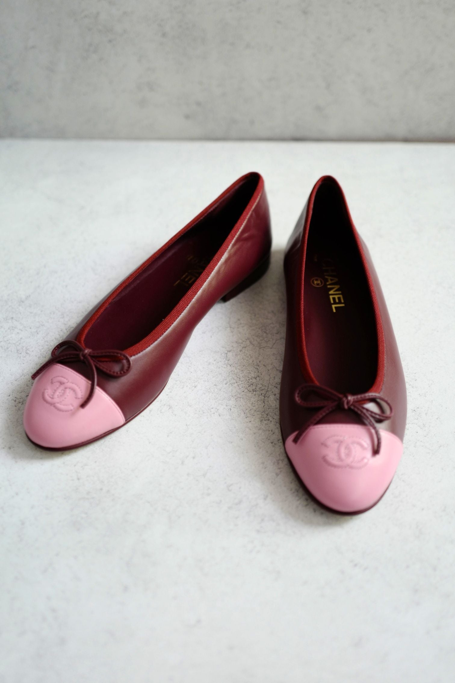 Chanel 26S Matthieu Blazy's Ballet Flats Burgundy Pink Lambskin Size 38