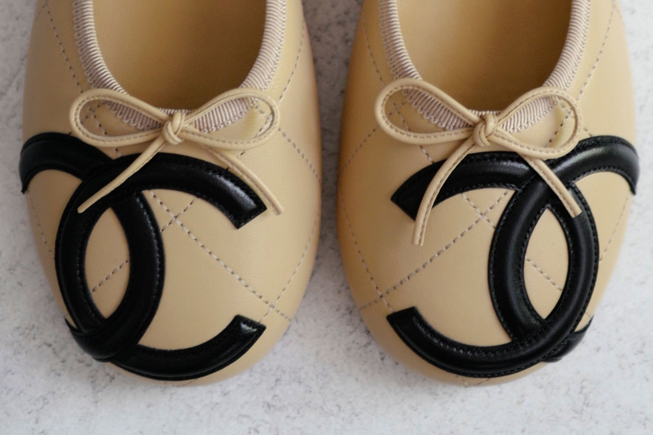 Chanel 26M Coco Beach Ballet Flats Beige Lambskin Size 37