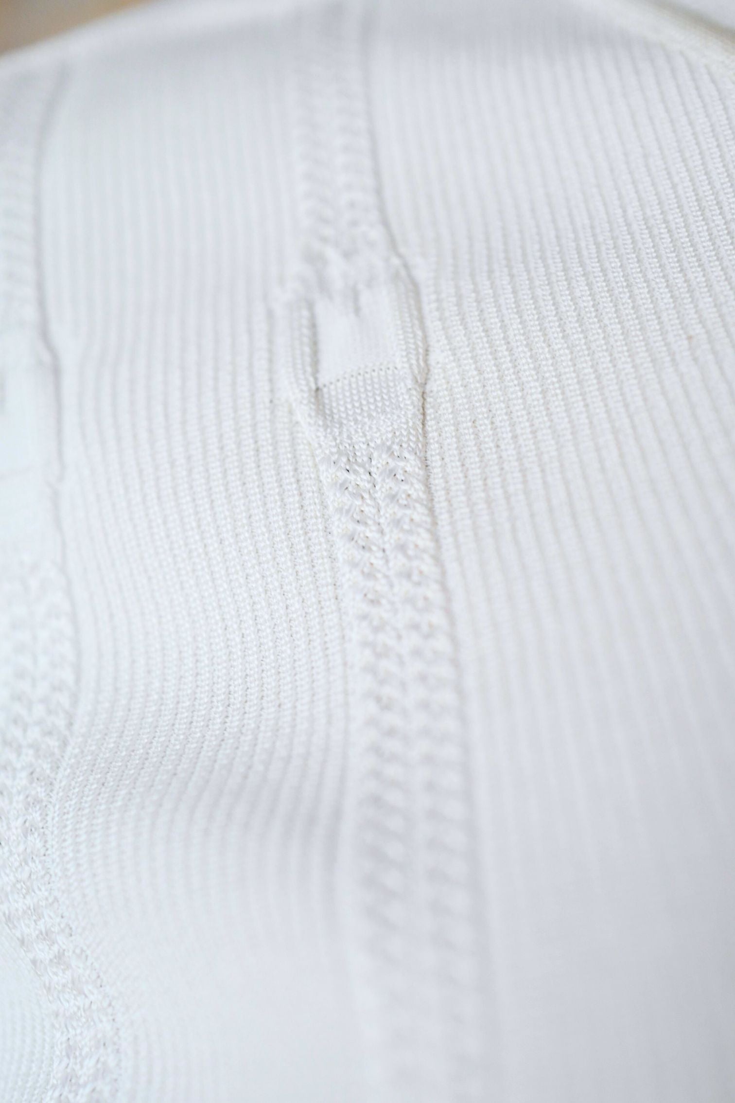 Hermès Long-Sleeve Textured Silk Cotton V-Neck Sweater Blanc Naturel Size 36