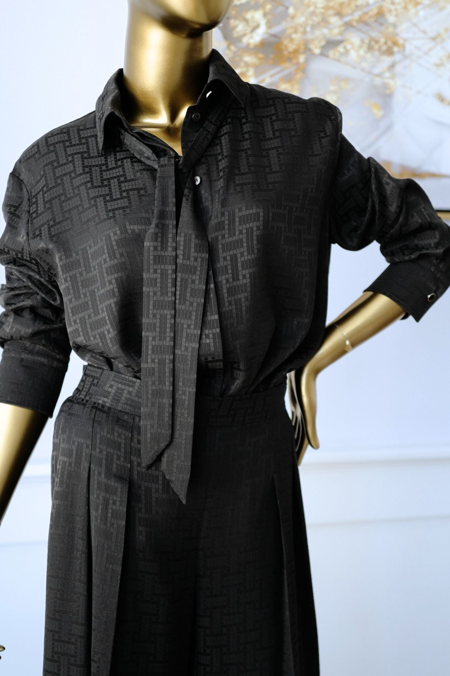 NEW Hermès Mosaïque Silk Jacquard Lavallière Black Masculine Shirt Size 36