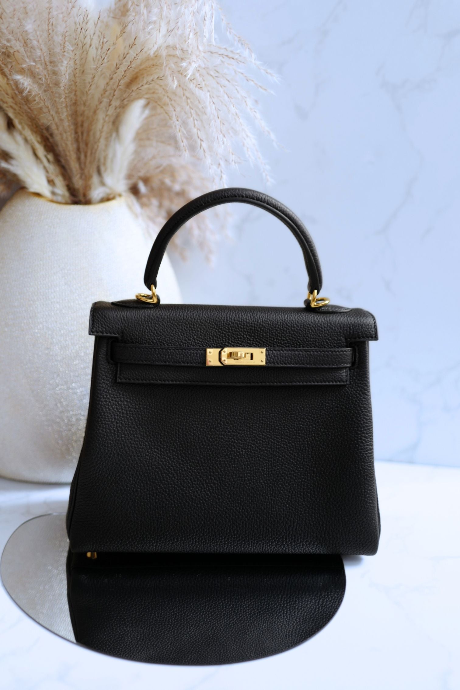 Hermès Kelly 25 Retourne Black Togo Leather Gold Hardware 2025