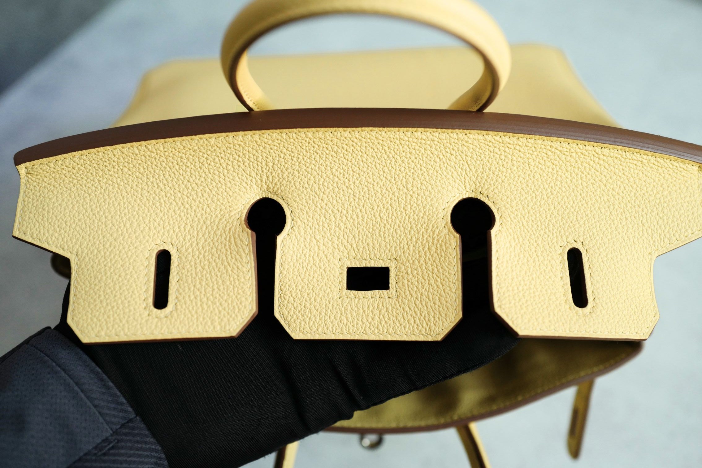 Hermès Birkin 25 Jaune Poussin Togo Leather Palladium Hardware G Stamp