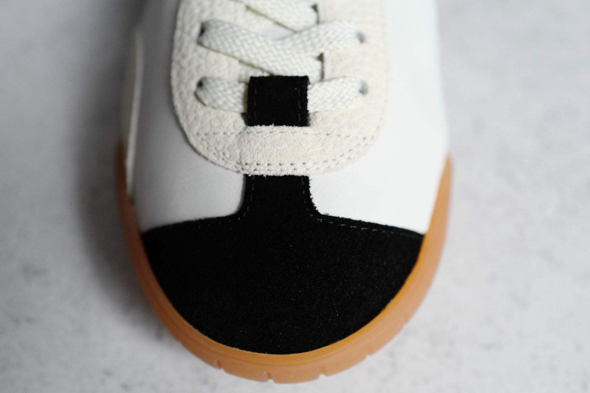 NEW Chanel 26P Sneakers White Black Calfskin Embossed Suede Size 38.5