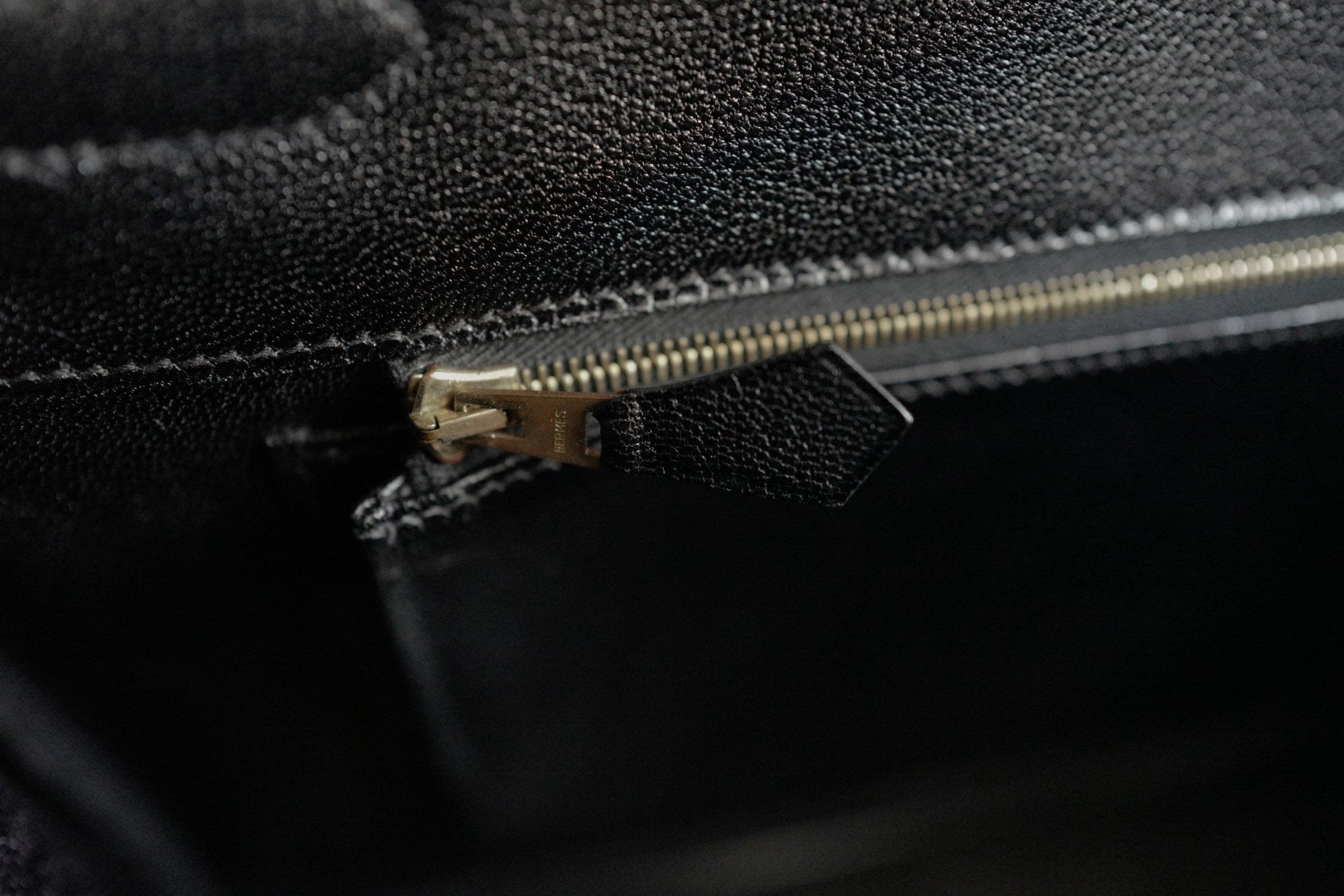 Hermès Birkin 35 Black Shiny Porosus Crocodile Gold HW #D Preowned Condition