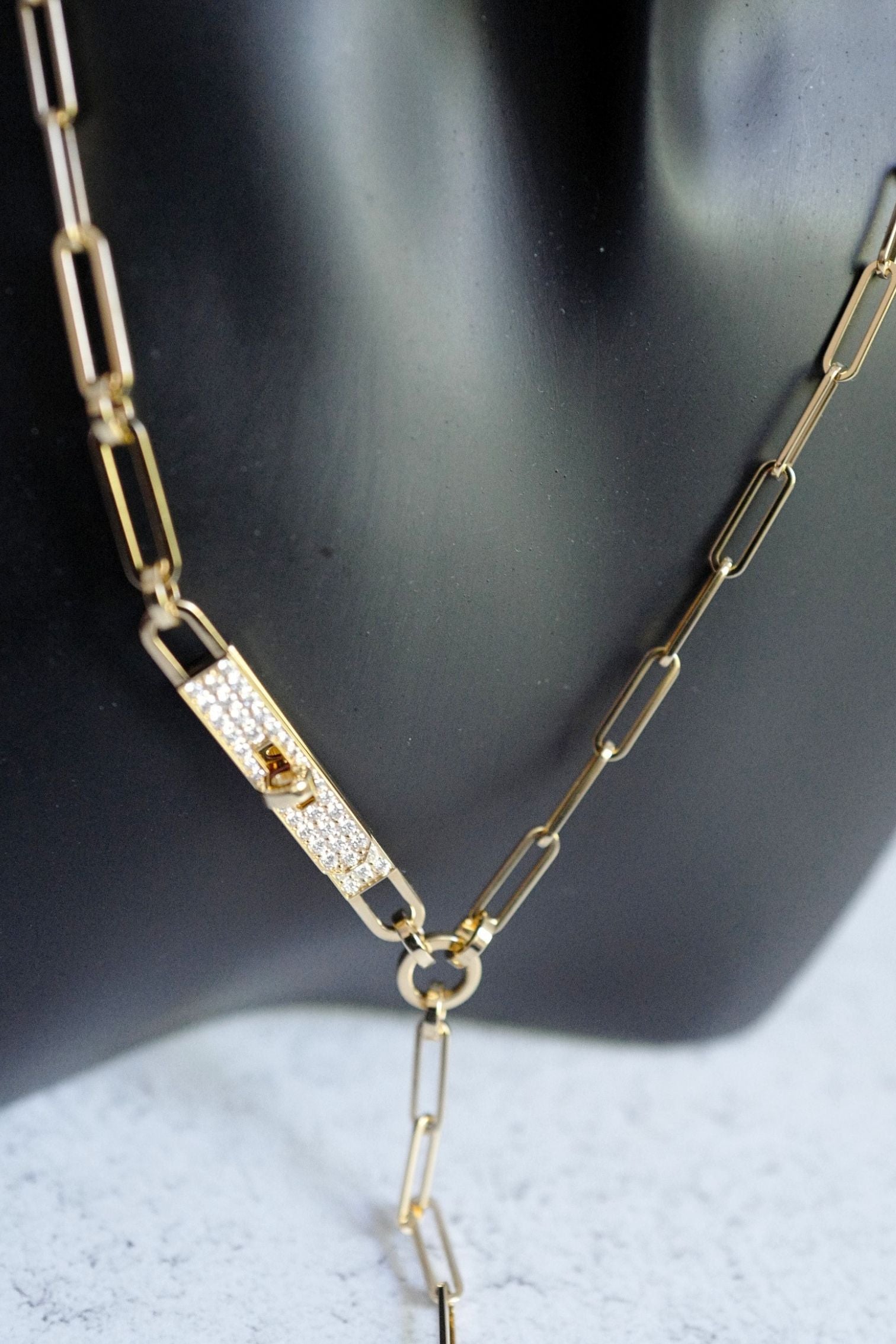 Hermès Kelly Chaine Lariat Necklace 18K Yellow Gold 41 Diamonds Size 40