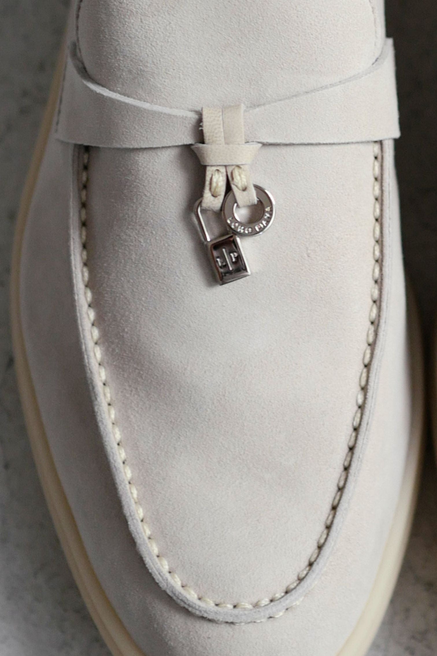 Loro Piana Summer Charm Walk Loafer Pearl Powder Suede Calfskin Size 37.5