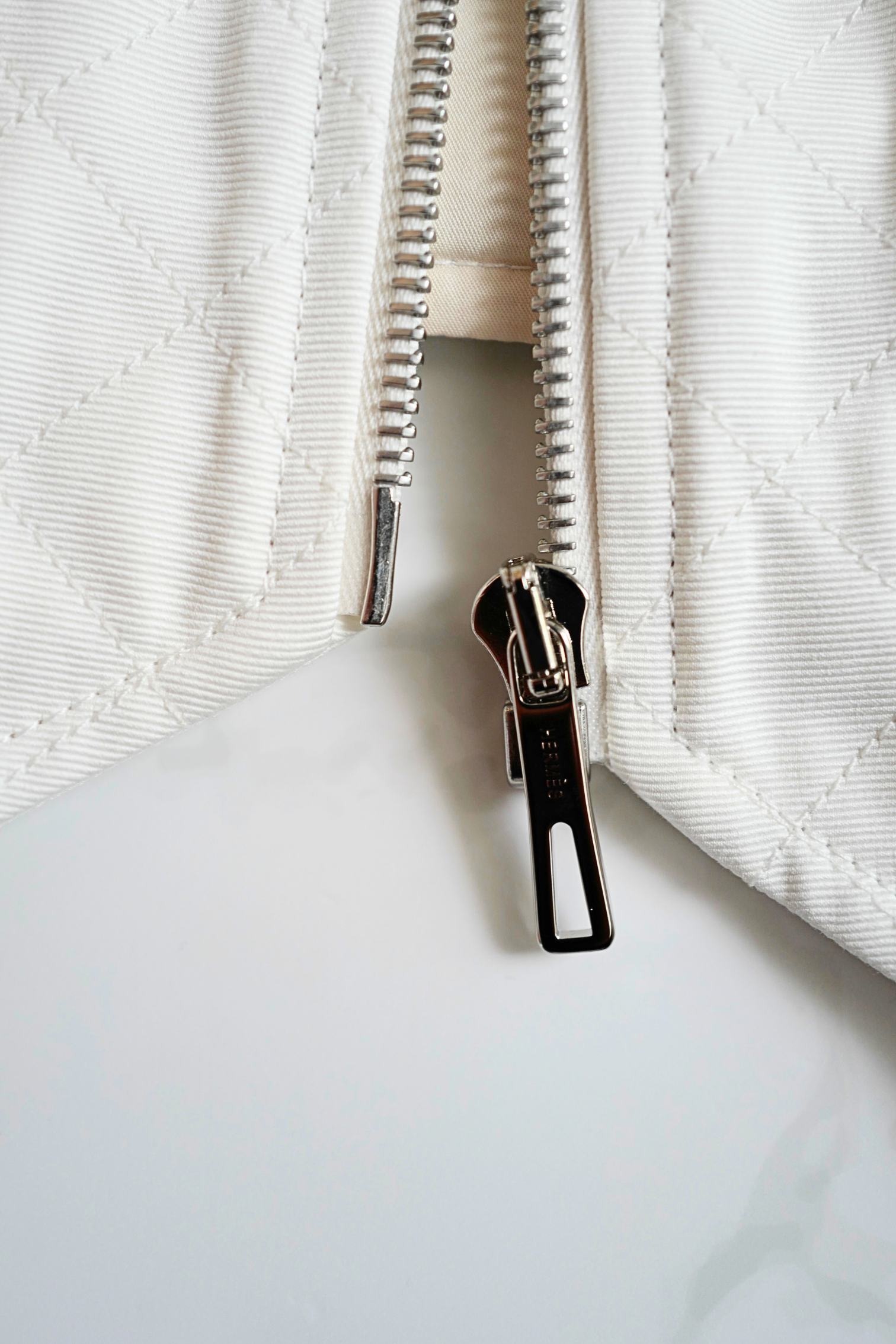 New Hermès Quilted Sleeveless Waistcoat Vest Blanc Naturel White Size 34