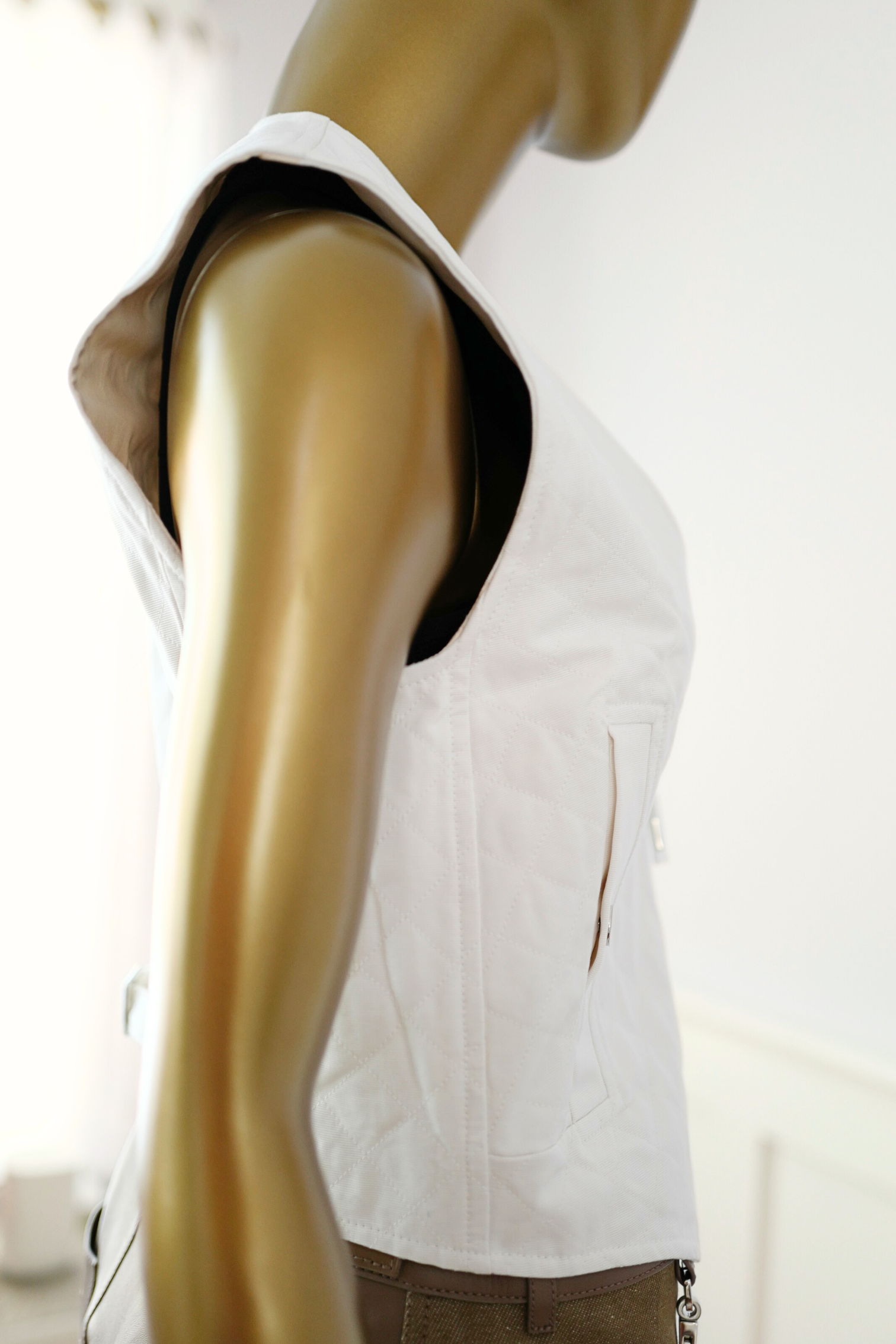 New Hermès Quilted Sleeveless Waistcoat Vest Blanc Naturel White Size 34