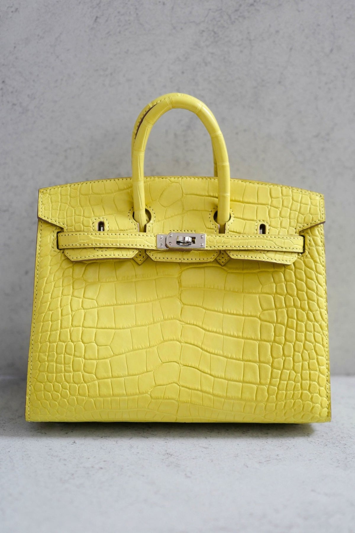 NEW Hermes Birkin 20 Lime Matte Alligator Sellier PHW W Stamp Limited Edition