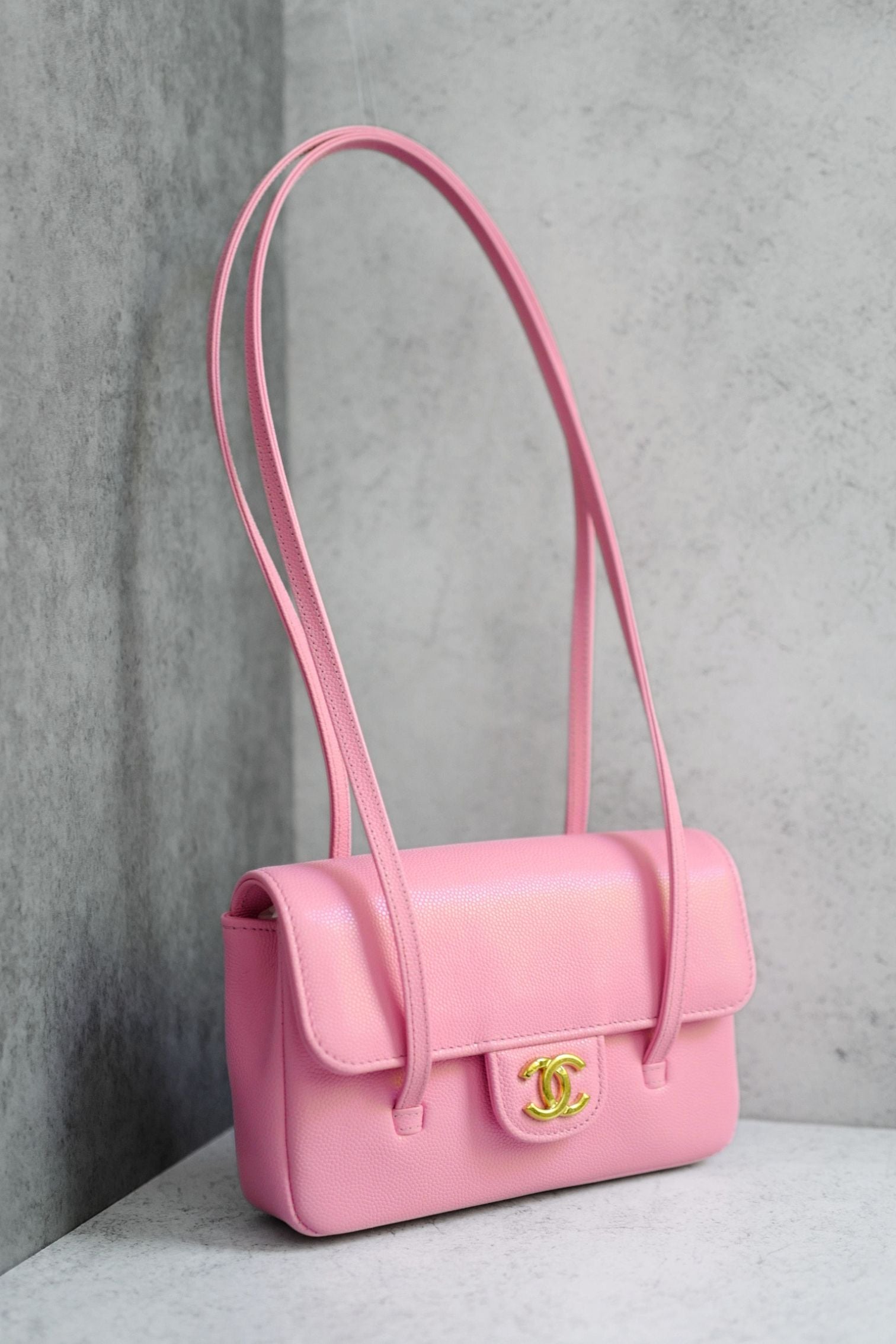 Chanel 26s Preppy Coco 17 Pink Grained Shiny Calfskin Gold Hardware