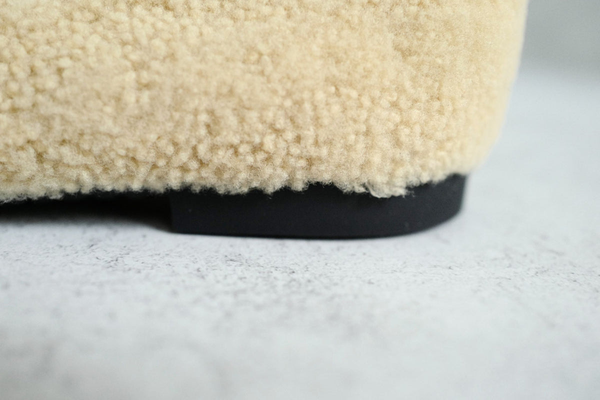 Chanel 26N Coco Neige Ballet Flats Shearling Lambskin Light Beige Black Sz 38