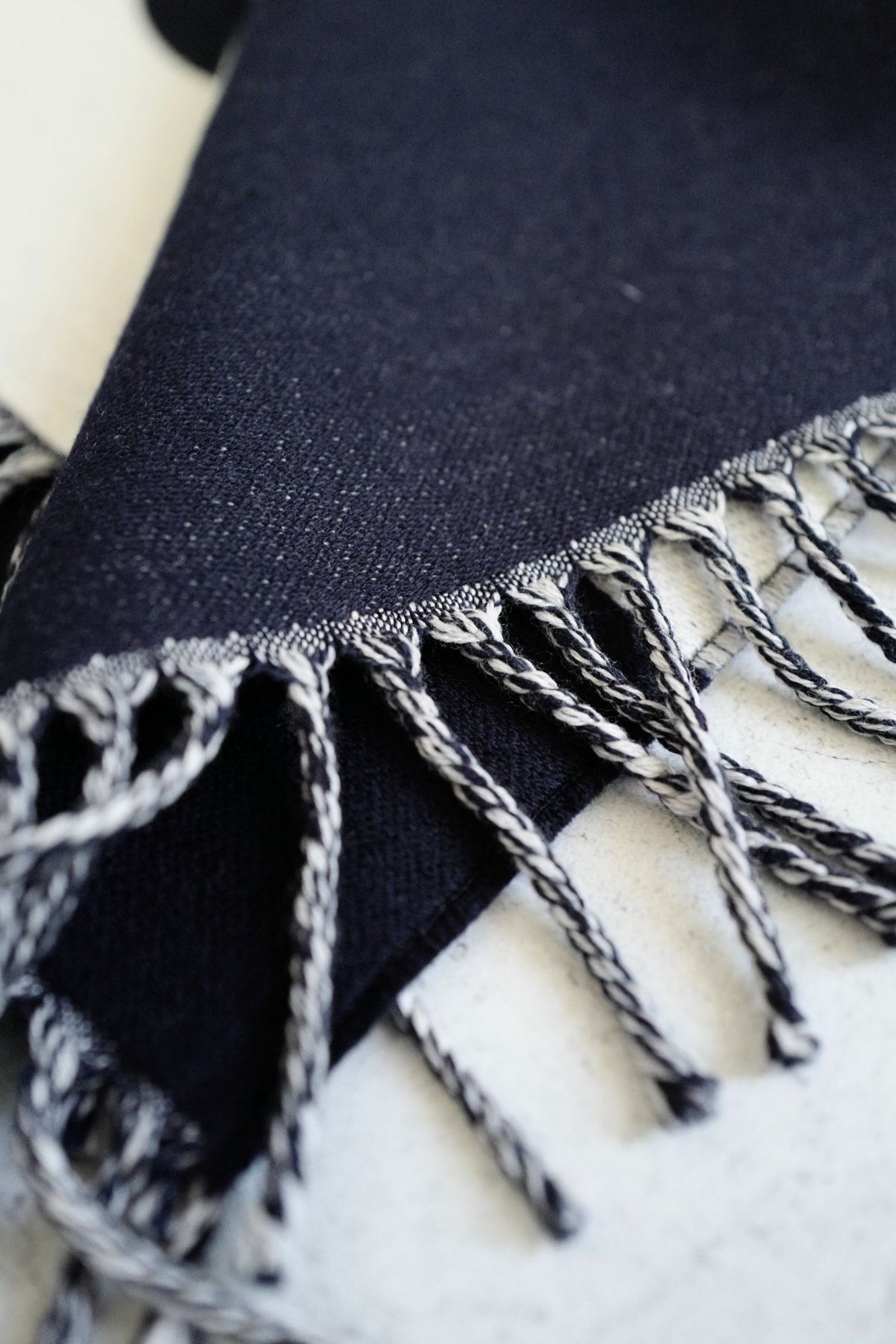 NEW Chanel 25C Wool Shawl Scarf CC Logo Dark Navy Ecru