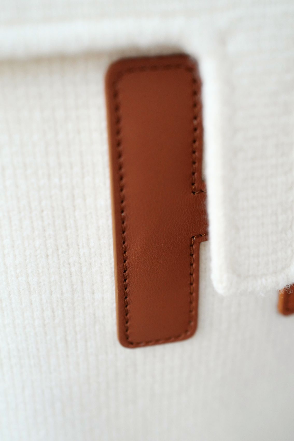 Hermès Blousson Cardigan Blanc Naturel Wool Knit Size 38