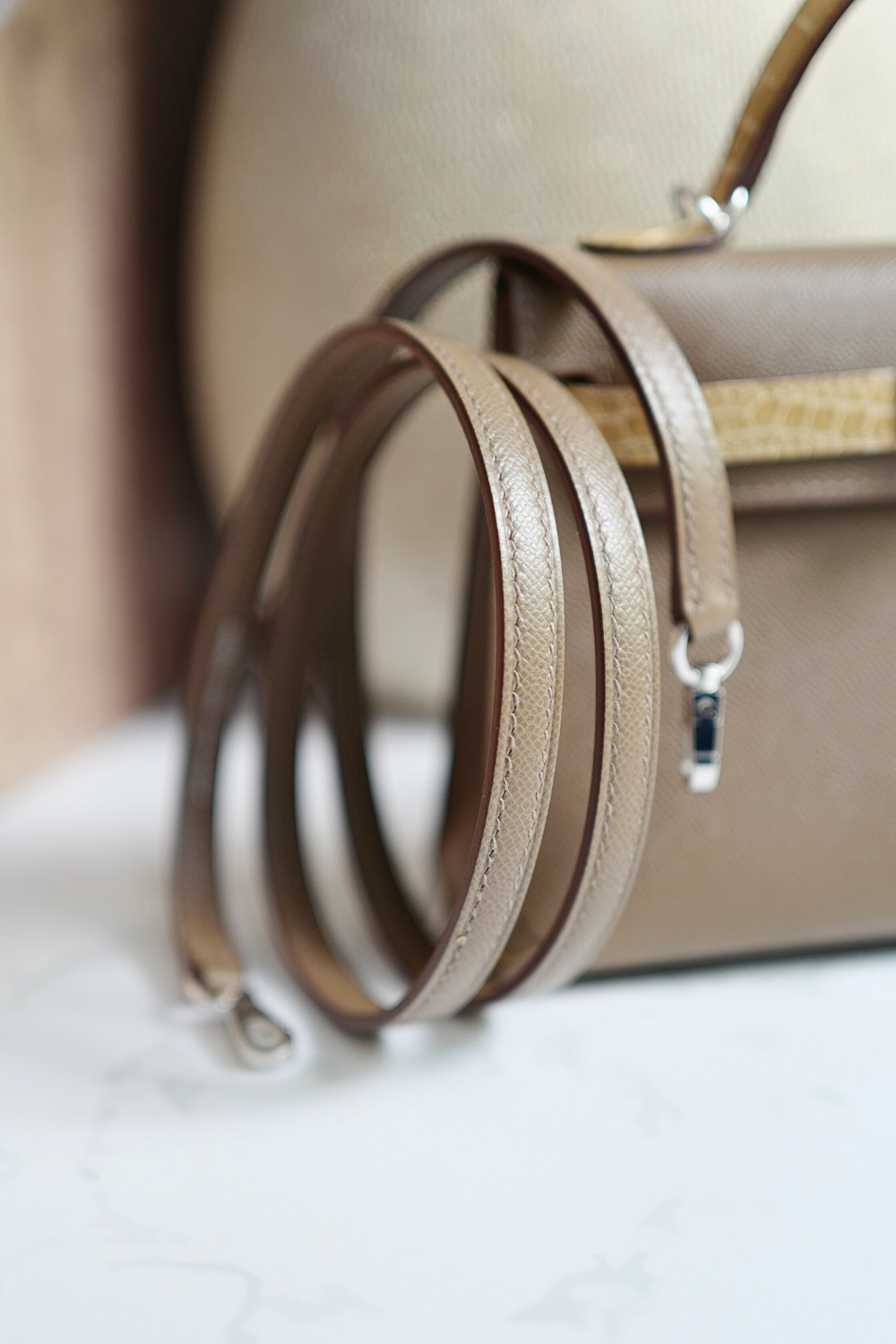 BNIB Hermes Mini Kelly touch Madame calfskin pol alli Etoupe beige phw