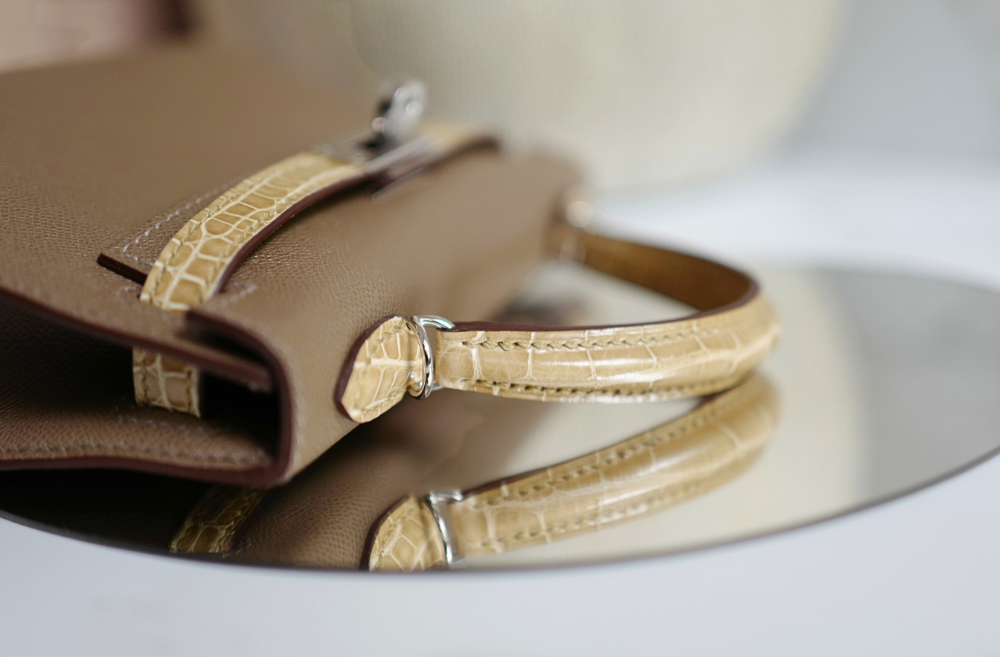 BNIB Hermes Mini Kelly touch Madame calfskin pol alli Etoupe beige phw
