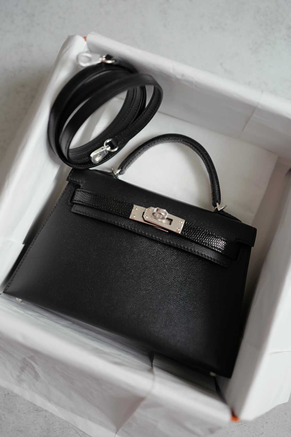 BNIB Hermes Mini Kelly Touch Veau Madame Lizard Black with Palladium HW