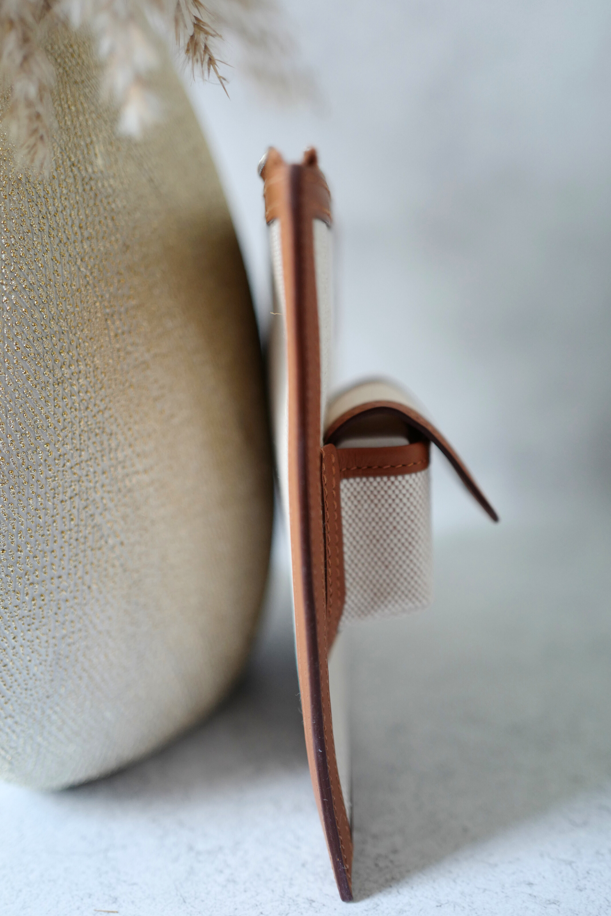 BNIB Hermès H Swift Canvas Cargo Travel Pouch in Ecru-Gold with Palladium HW