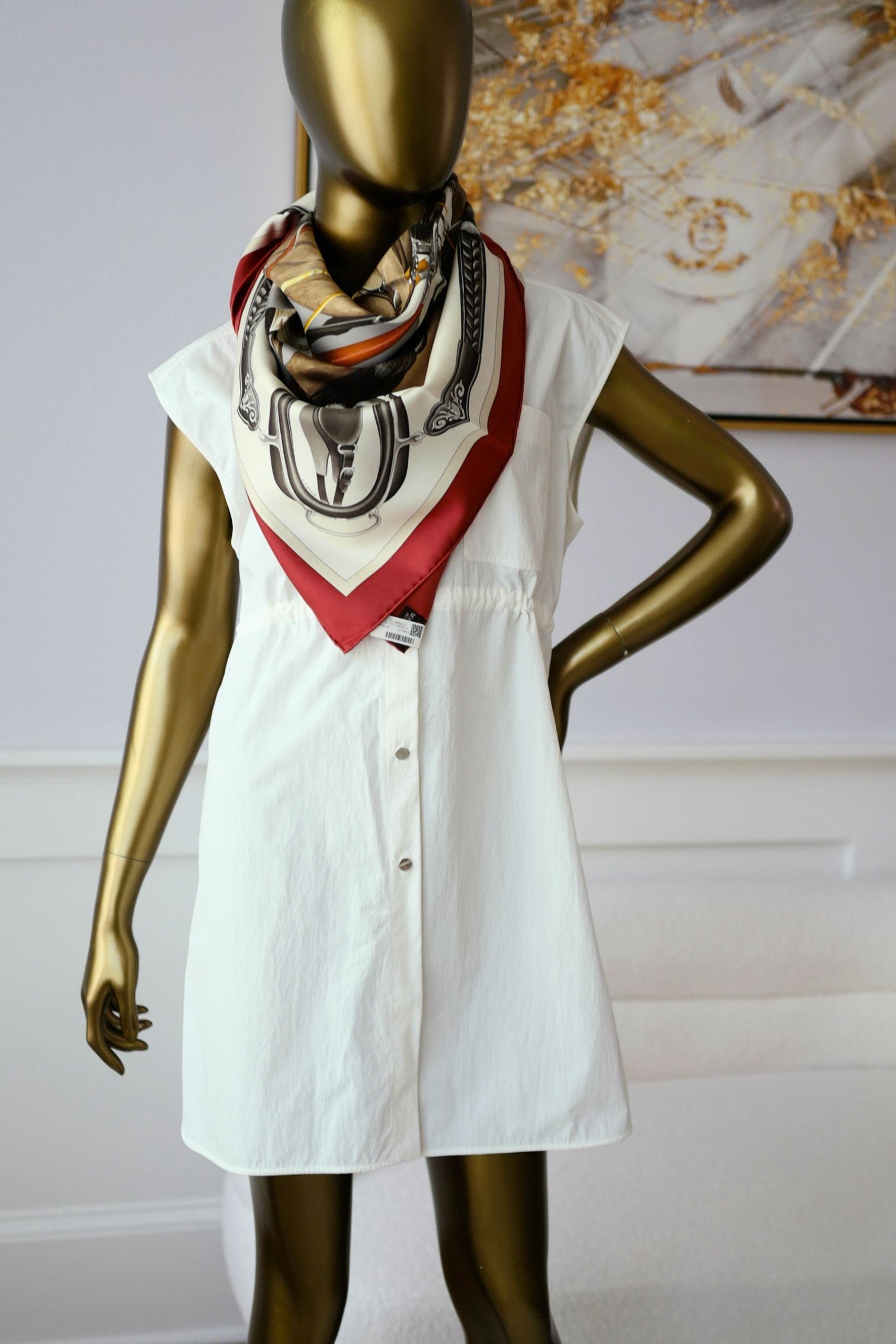 Hermès Scarf Attelage en Arbalete Forever Rouge Cuit/Grège/Alezan 100% Silk 90