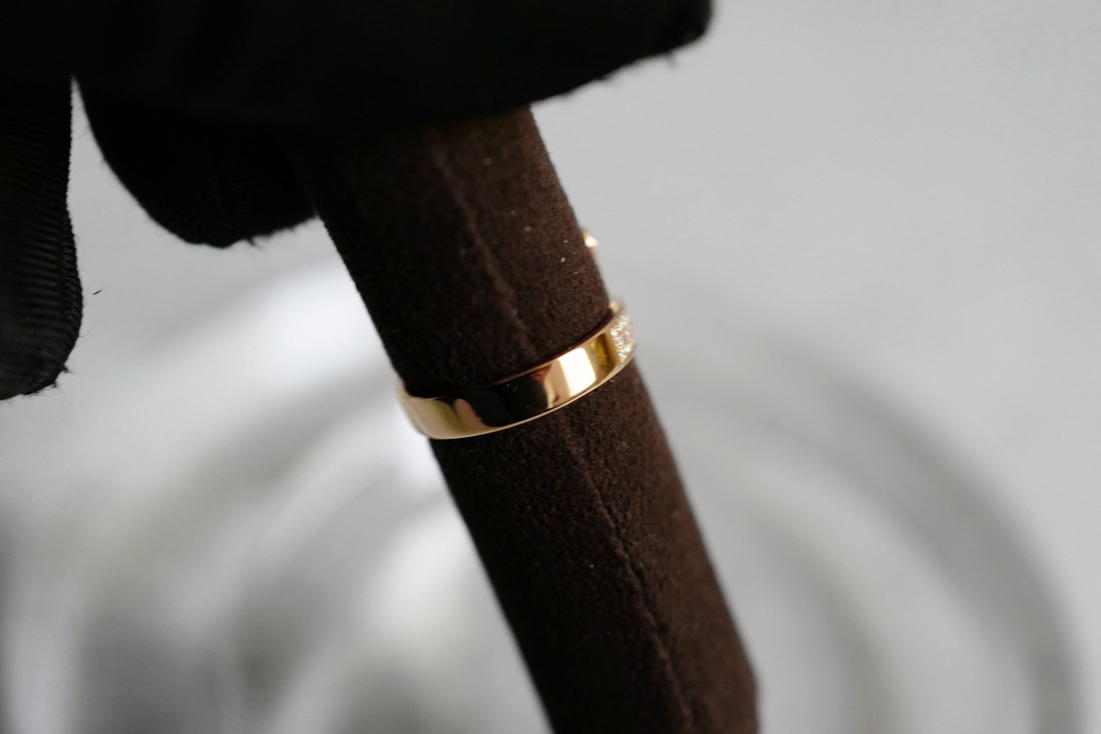 Hermès Kelly Gavroche Ring 18K Rose Gold 94 Diamonds Size 53