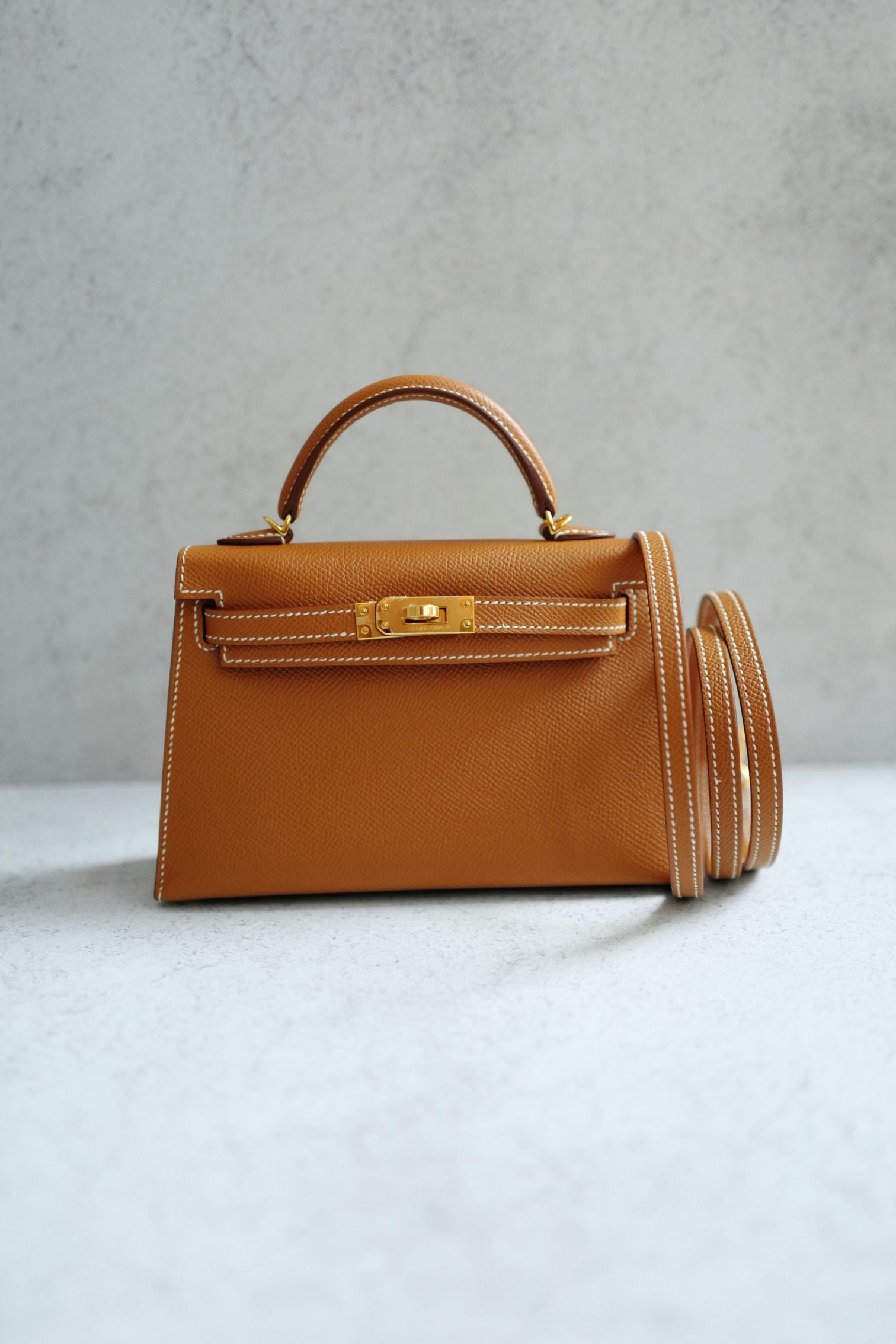 BNIB Hermes Mini Kelly Gold Epsom Calfskin Gold Hardware G Stamp 2026
