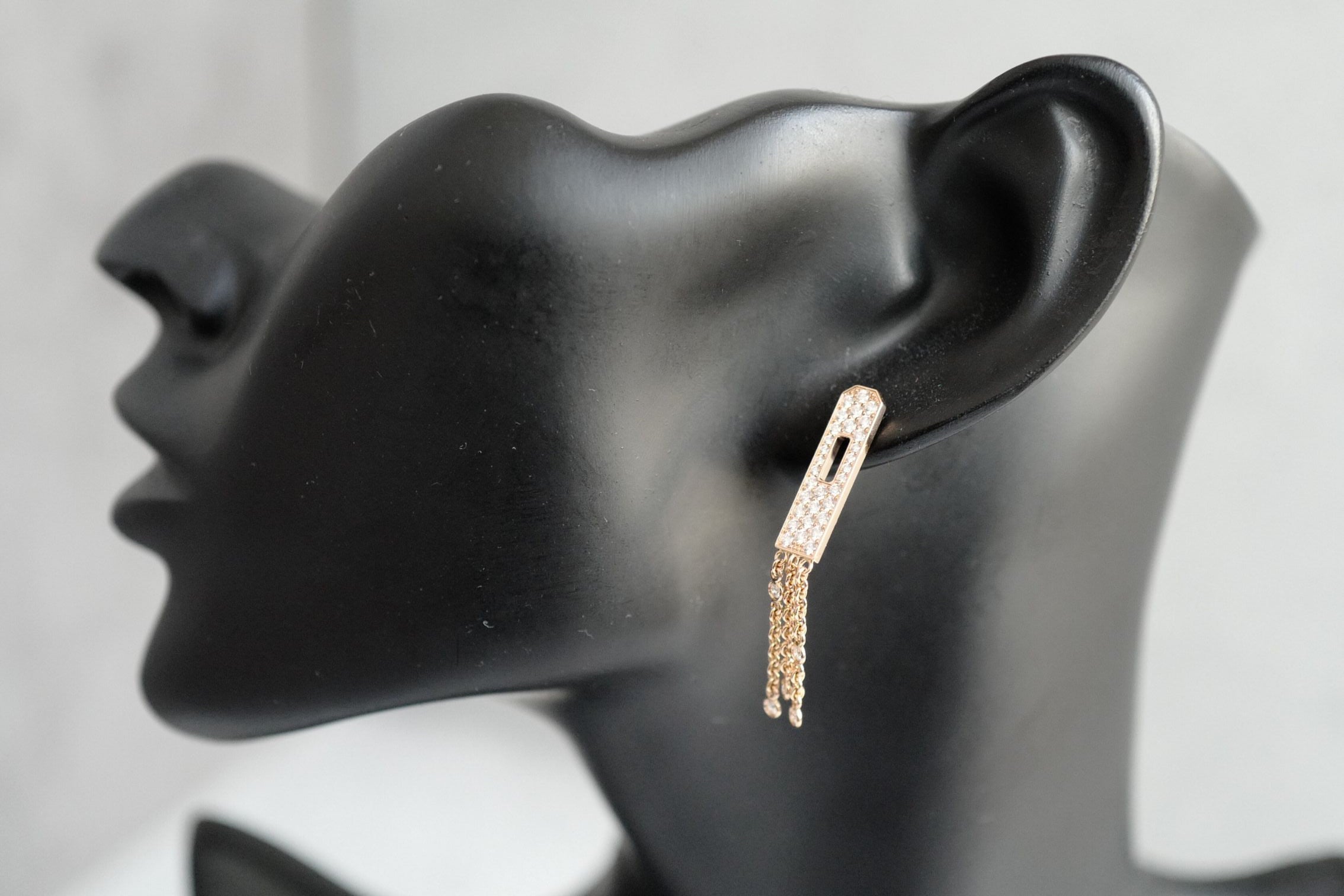 Hermès Kelly Gavroche Earrings 18K Rose Gold Diamond Small Model
