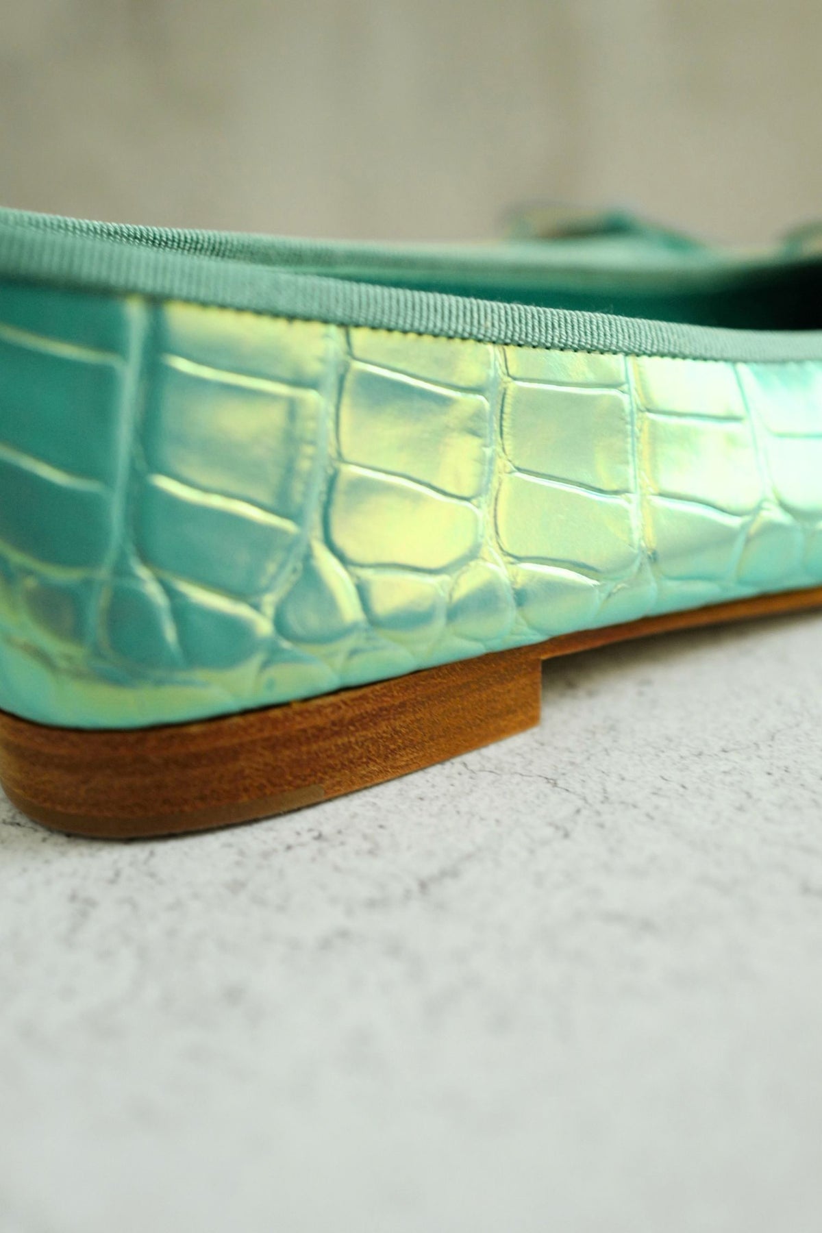 NEW Chanel 26K Ballet Flats Crocodile Embossed Calfskin Turquoise Blue Size 37C