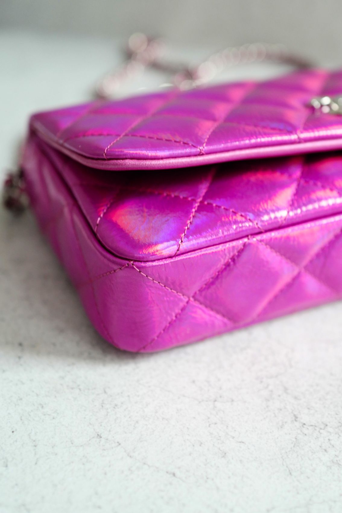 NEW Chanel Wallet on Chain Iridescent Mirror Goatskin Silver Fuchsia Cruise 24C