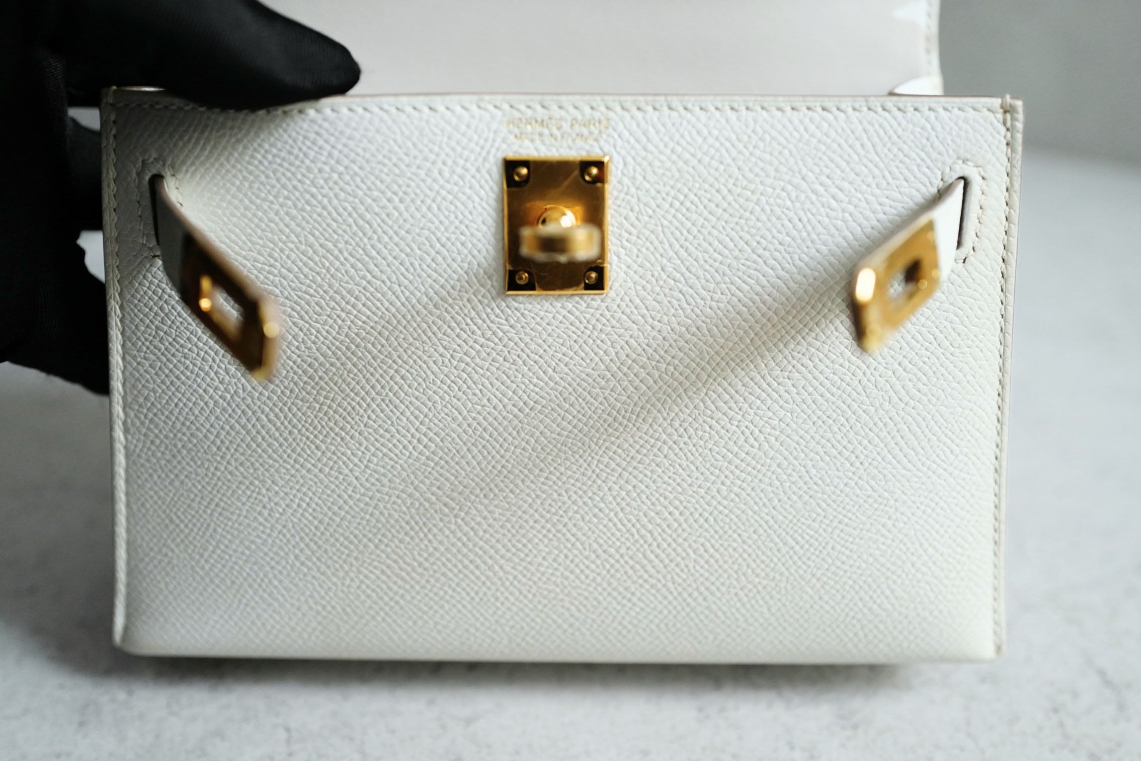 Hermès Mini Kelly 20 Gris Pale Epsom Leather Gold Hardware