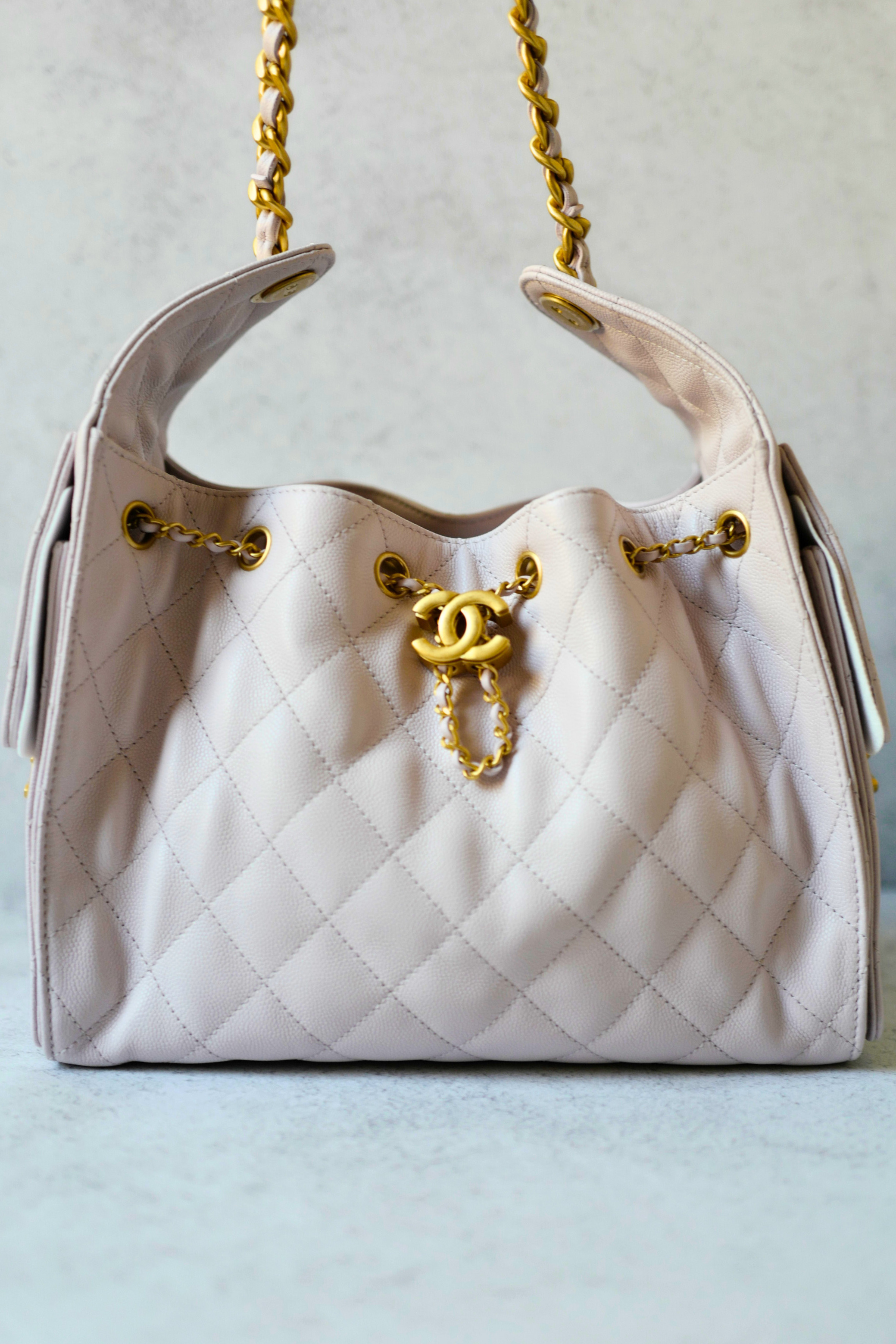 BNIB Chanel 25K Small Hobo Bag Light Pink Grained Calfskin with Gold Hardware