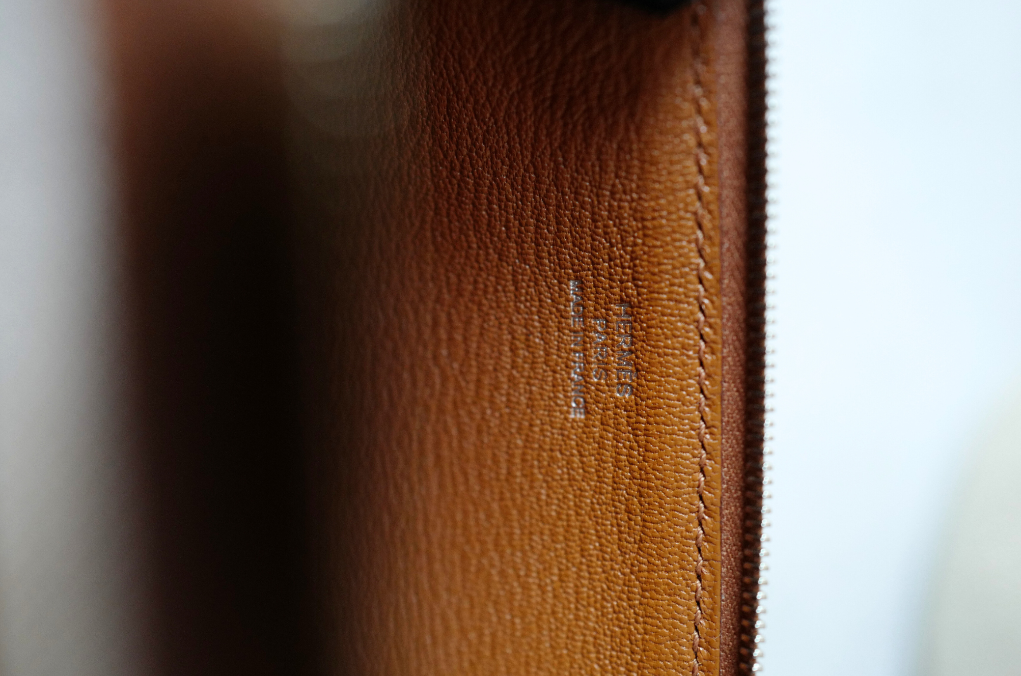BNIB Hermès H Swift Canvas Cargo Travel Pouch in Ecru-Gold with Palladium HW