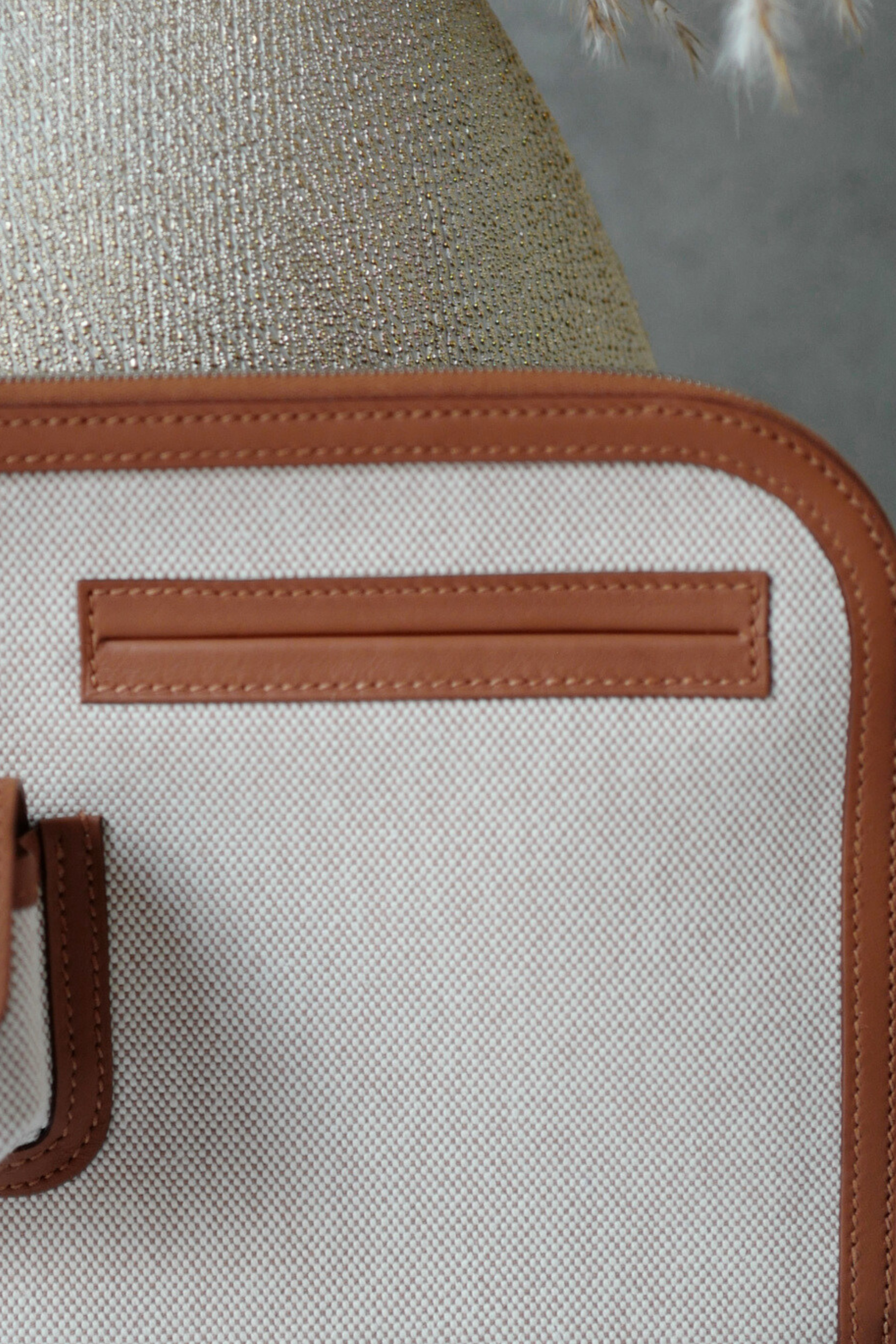 BNIB Hermès H Swift Canvas Cargo Travel Pouch in Ecru-Gold with Palladium HW