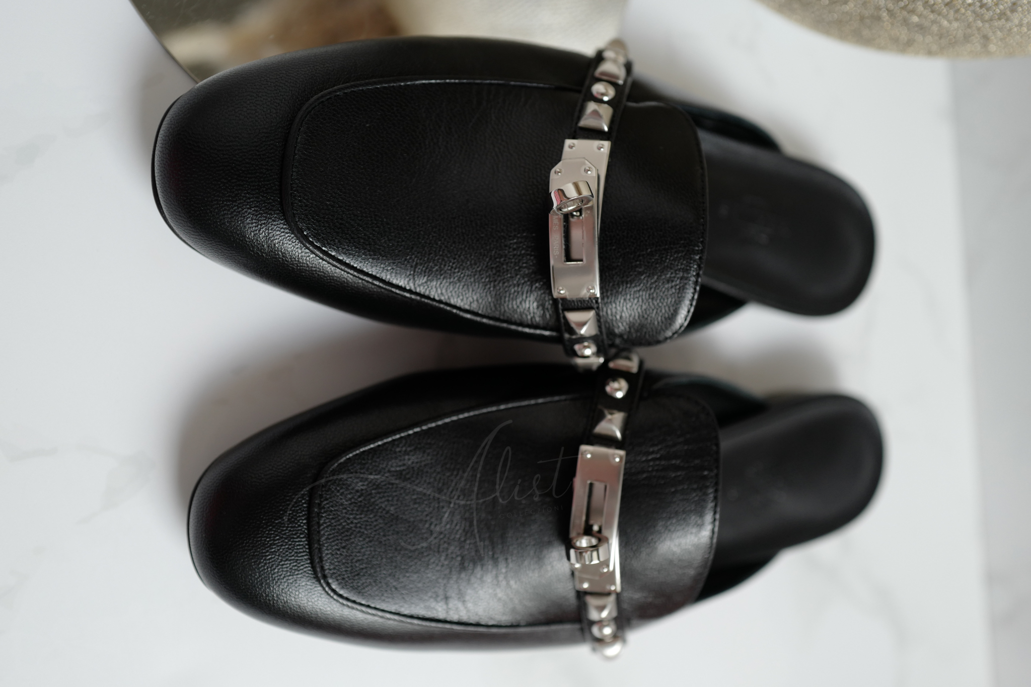 BNIB Hermes Mule Femme OZ Chevre/ Clous Noir 38